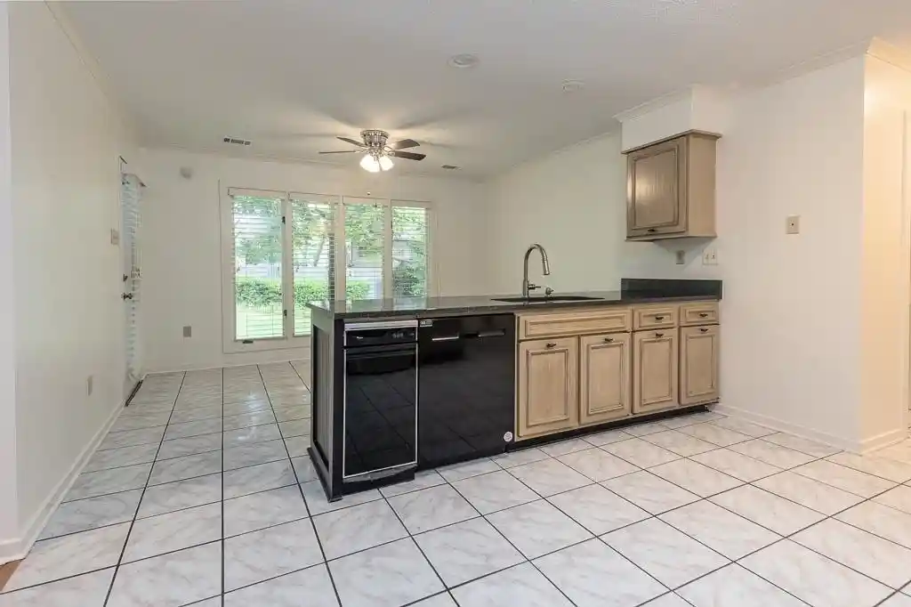 4th image of 1999 Kostka Ln, Germantown, TN 38139 | MLS# 10225425