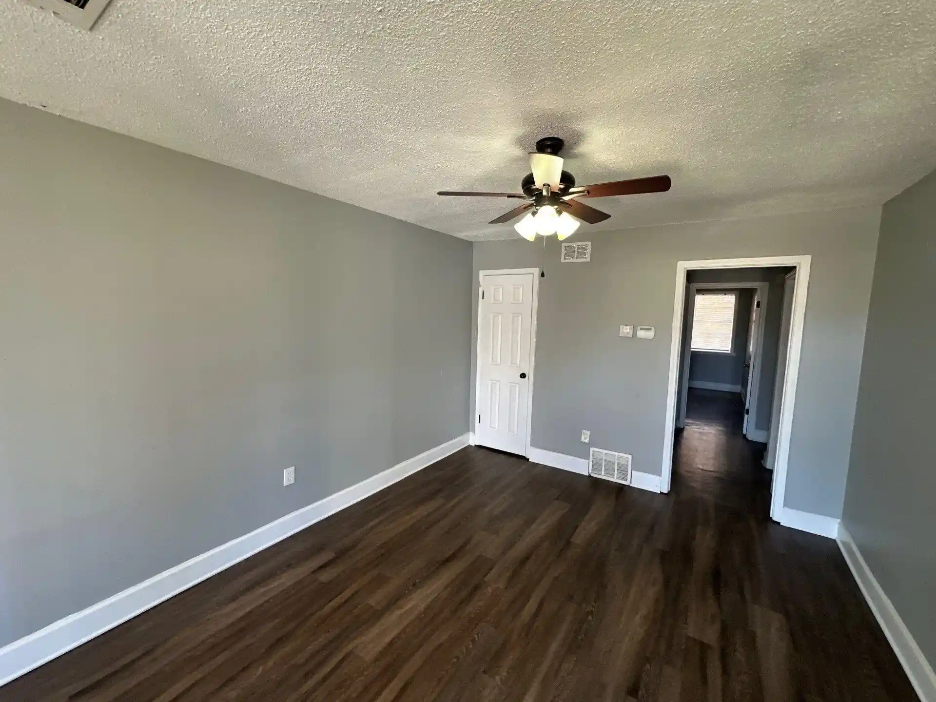 Listing Photo 5 - Condo for sale in building located at 4481-4483 Sumners Wls Rd, Memphis, TN 38118
