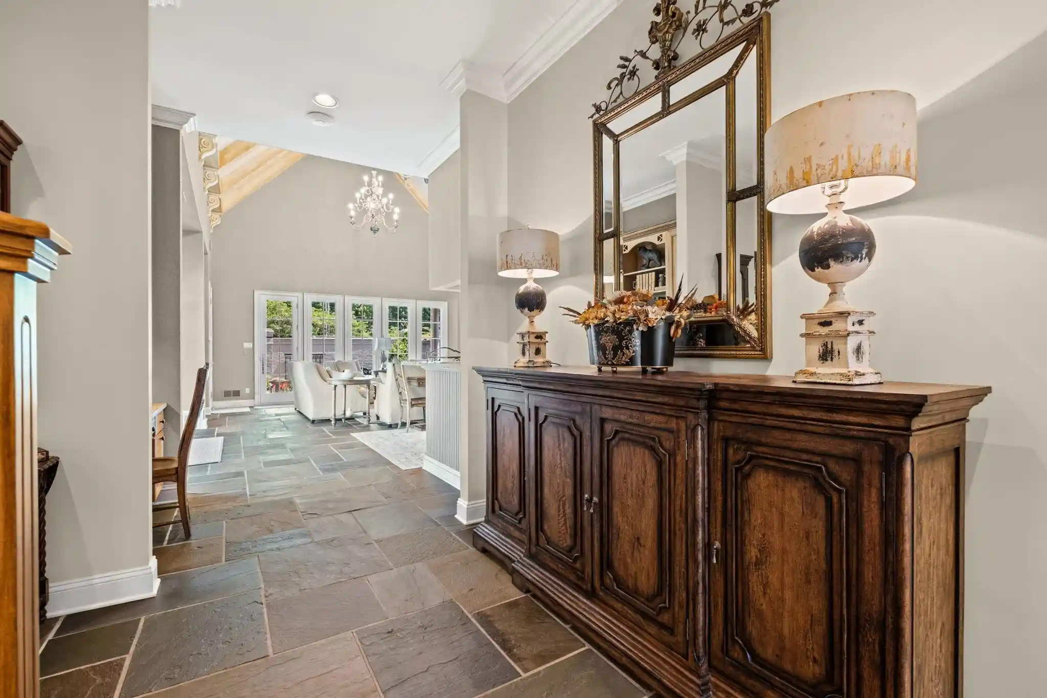 3rd image of 7284 Mont Blanc Dr, Germantown, TN 38138 | MLS# 10225463