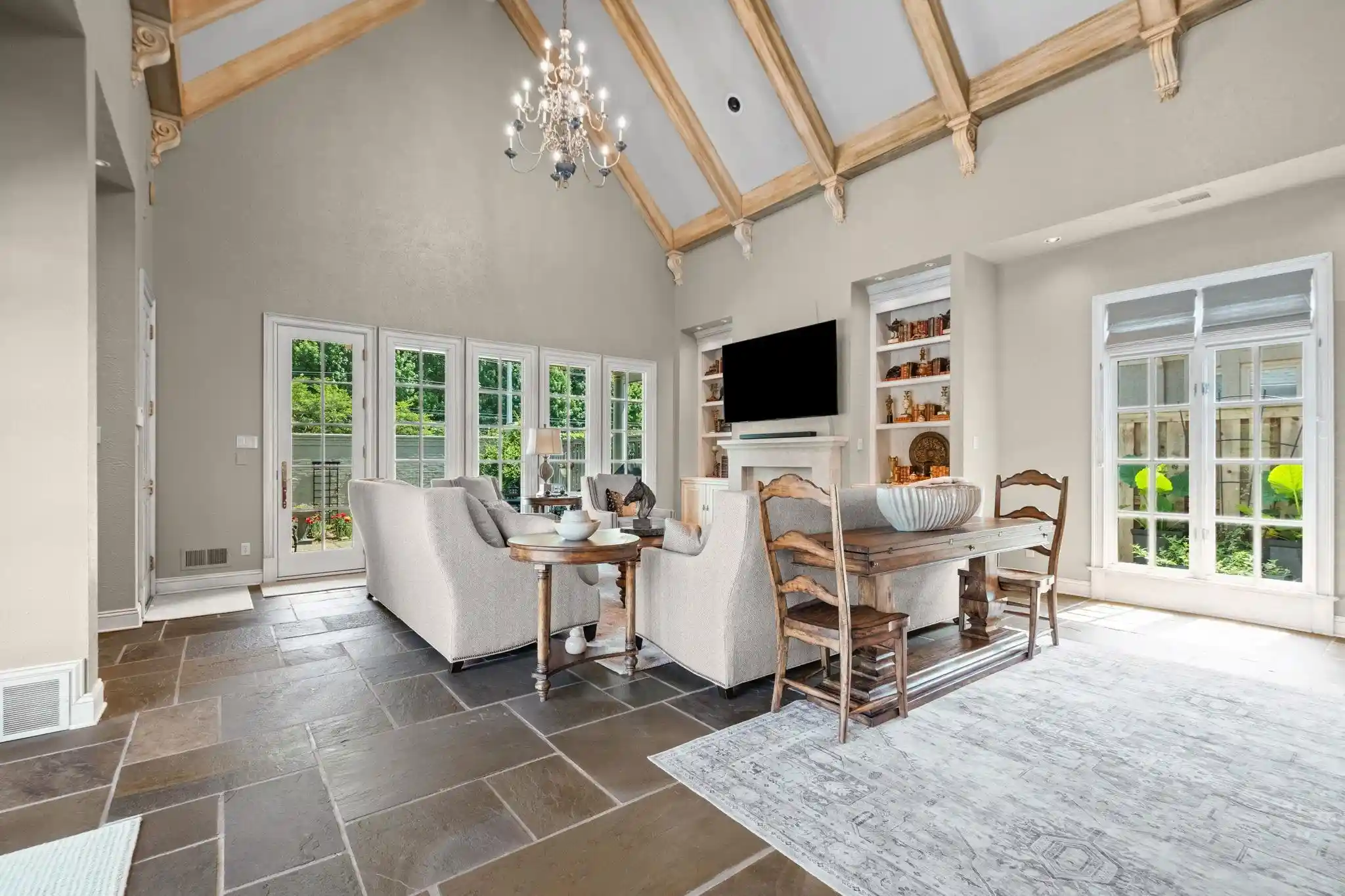5th image of 7284 Mont Blanc Dr, Germantown, TN 38138 | MLS# 10225463