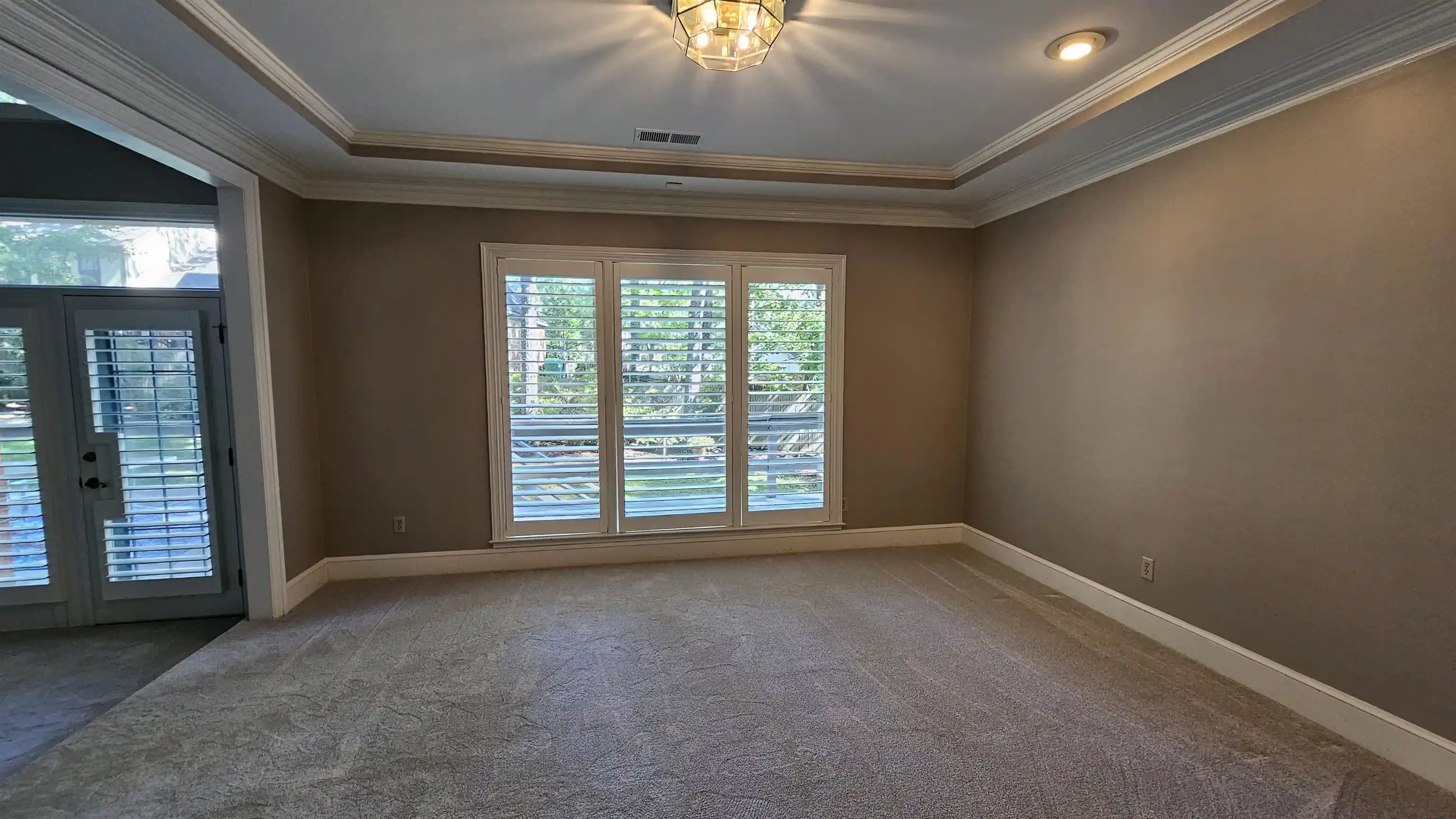 2nd image of 8486 Hunters Forest Dr, Germantown, TN 38138 | MLS# 10225489