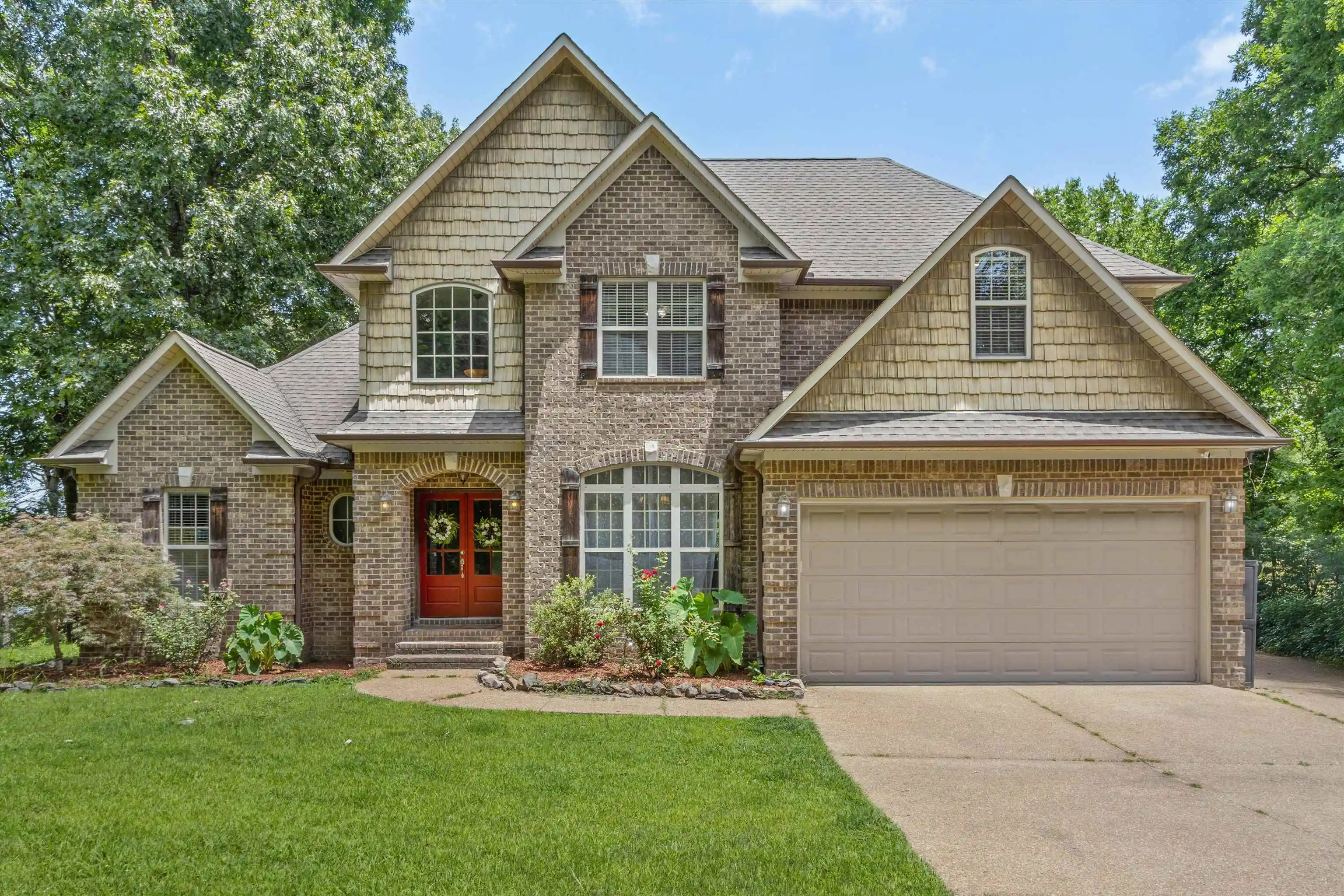1st image of 104 Springbrook Dr, Jackson, TN 38305 | MLS# 10225513
