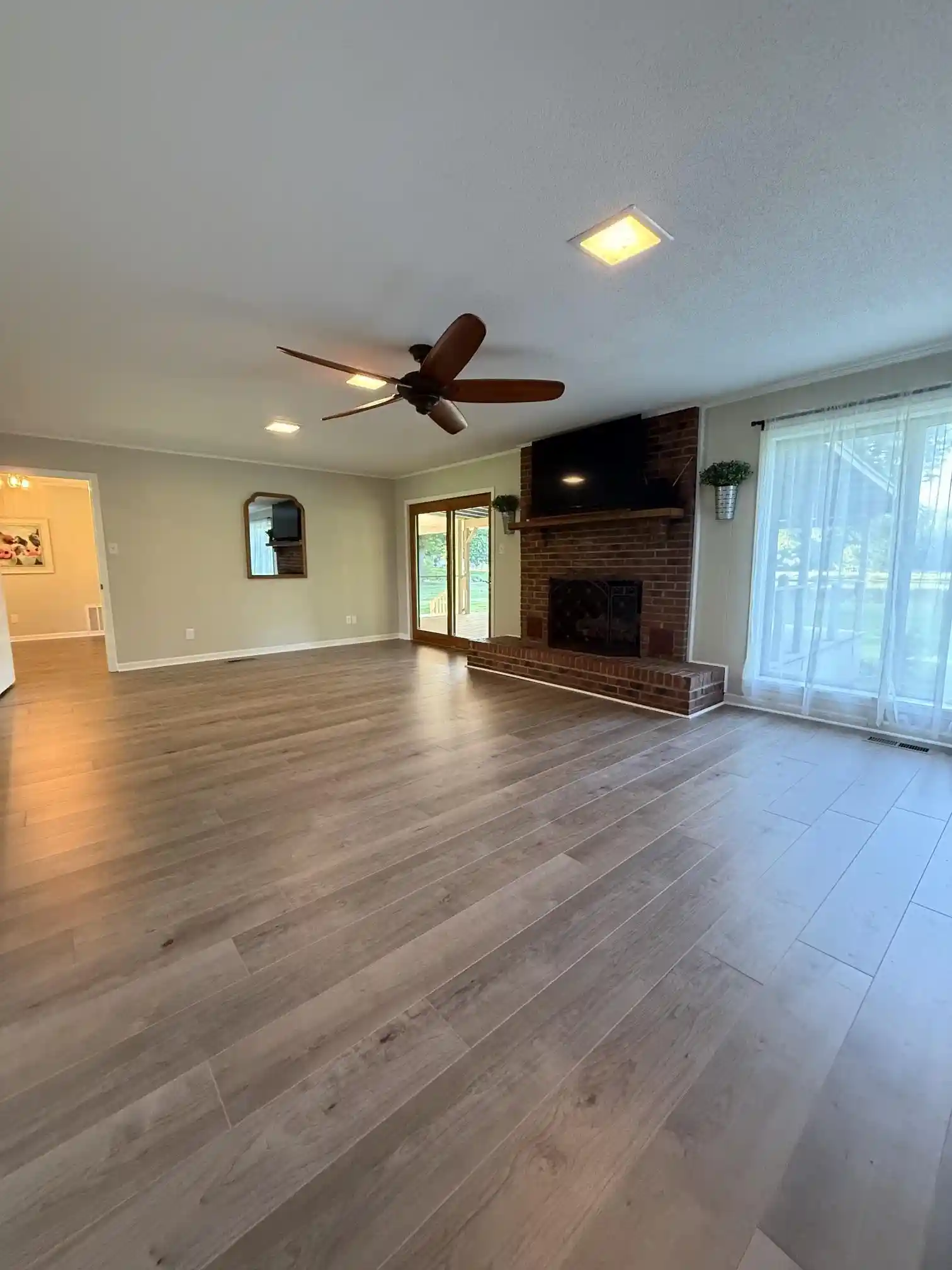 2nd image of 1384 Murphy Ave, Covington, TN 38019 | MLS# 10225538