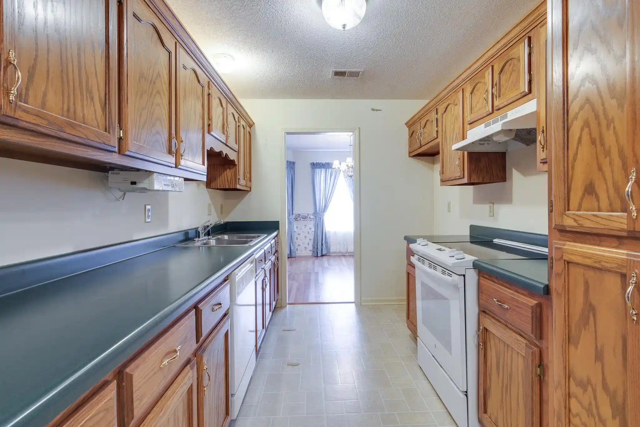 Homes for sale in Atoka, TN | 41 Kingston Dr, Atoka, TN 38004 | MLS# 10225546
