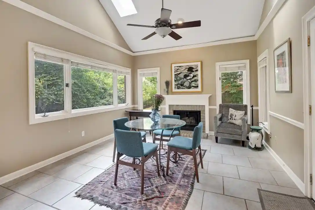 2nd image of 9675 Spring Hollow Cv, Germantown, TN 38139 | MLS# 10225548