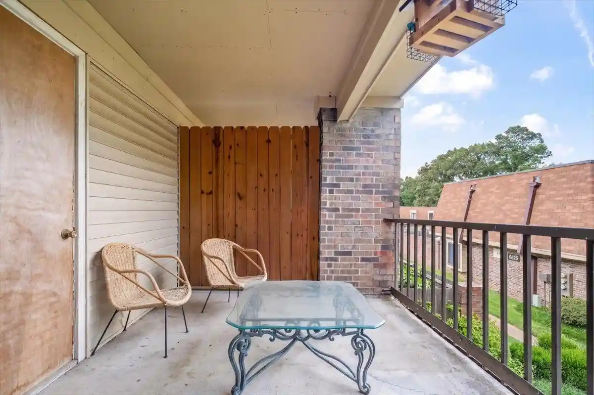 19th image of 6633 S Poplar Woods Cir #4, Germantown, TN 38138 | MLS# 10225568