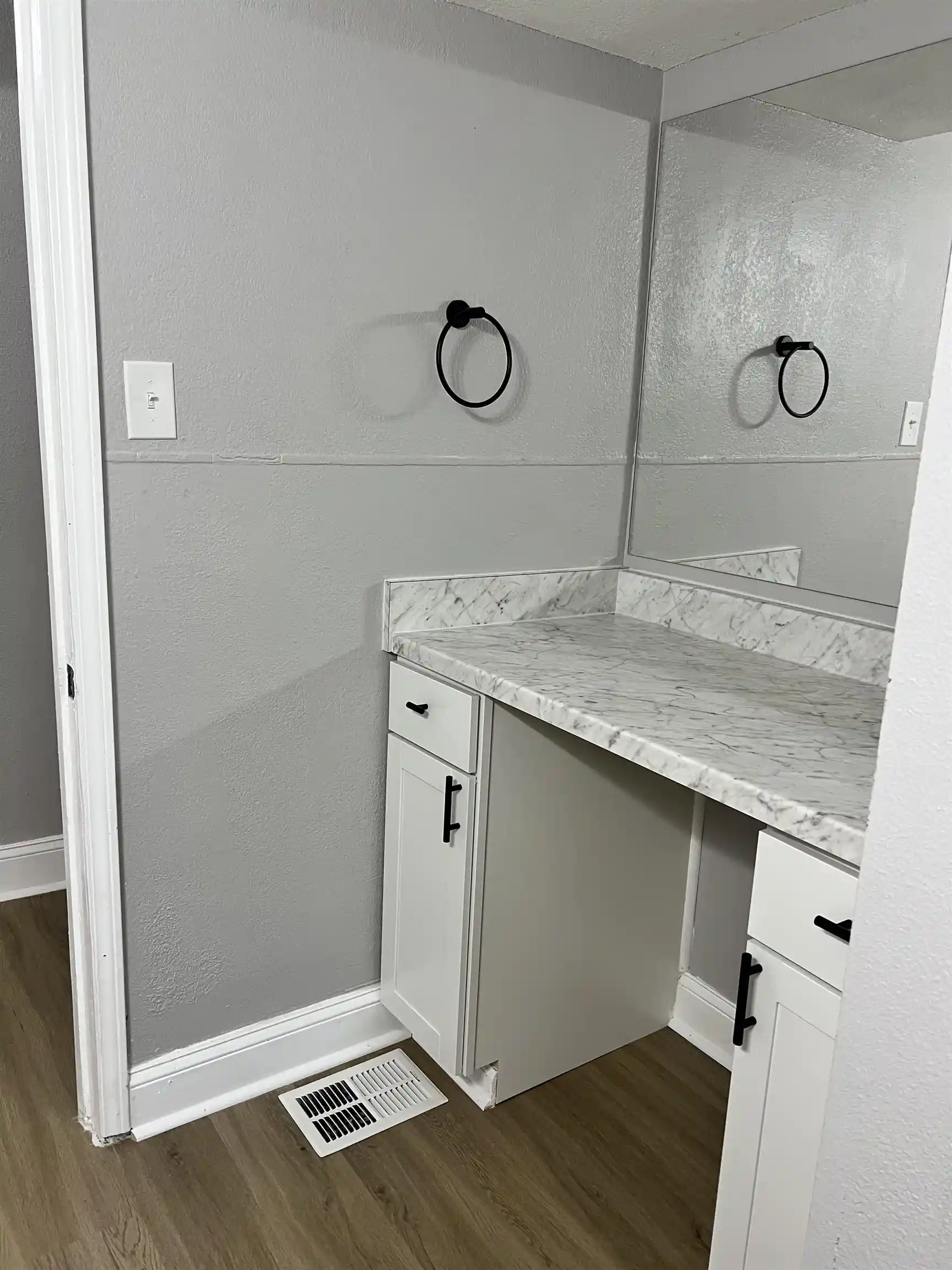 Photo 3 of Single family home for sale at 1452 Castalia St, Memphis, TN 38114 | MLS# 10225580 | Listing updated on 2026-09-25