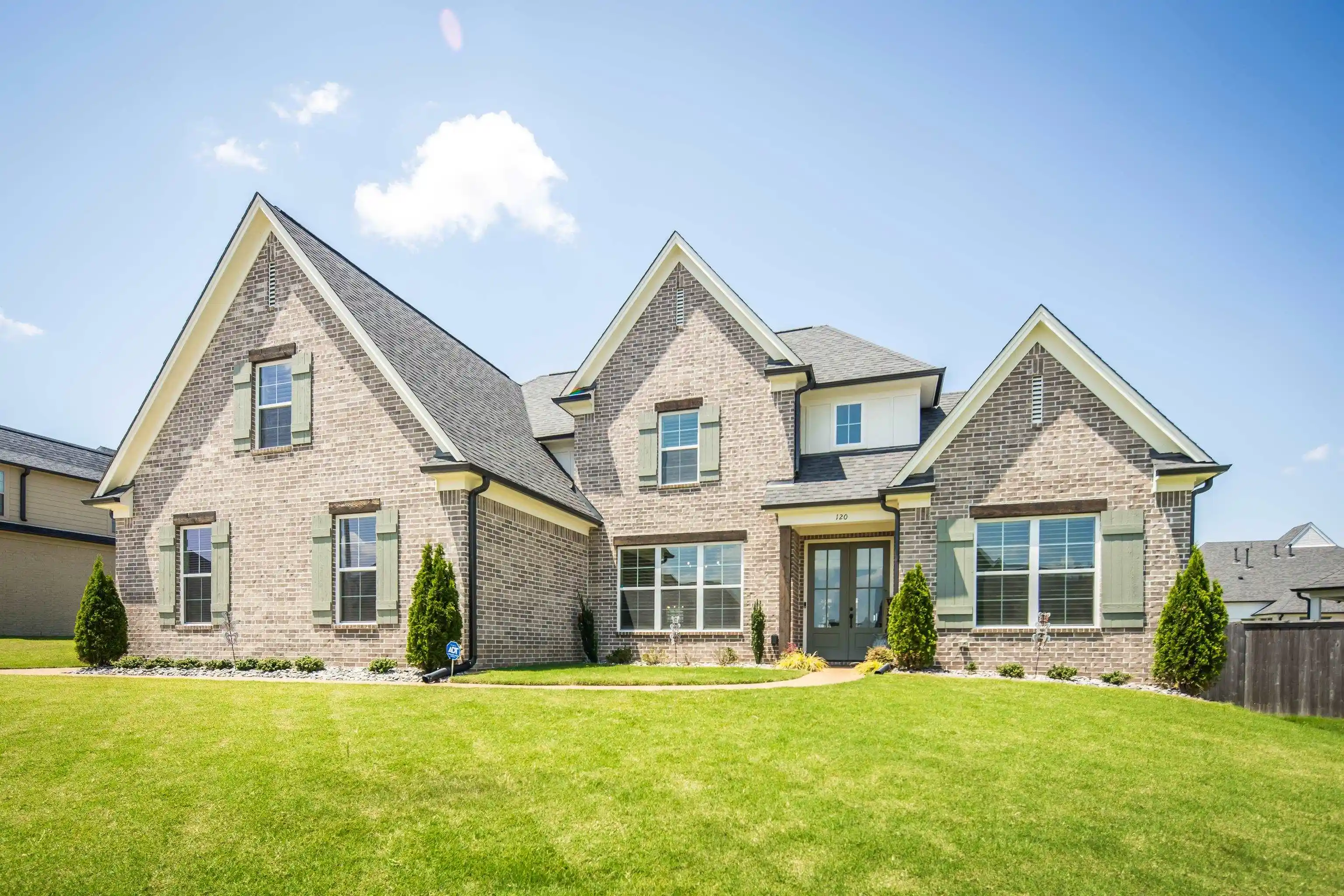 Photo 1 of Single family home for sale at 120 Fruited Plain Dr, Collierville, TN 38017 | MLS# 10225603 | Listing updated on 2026-09-05