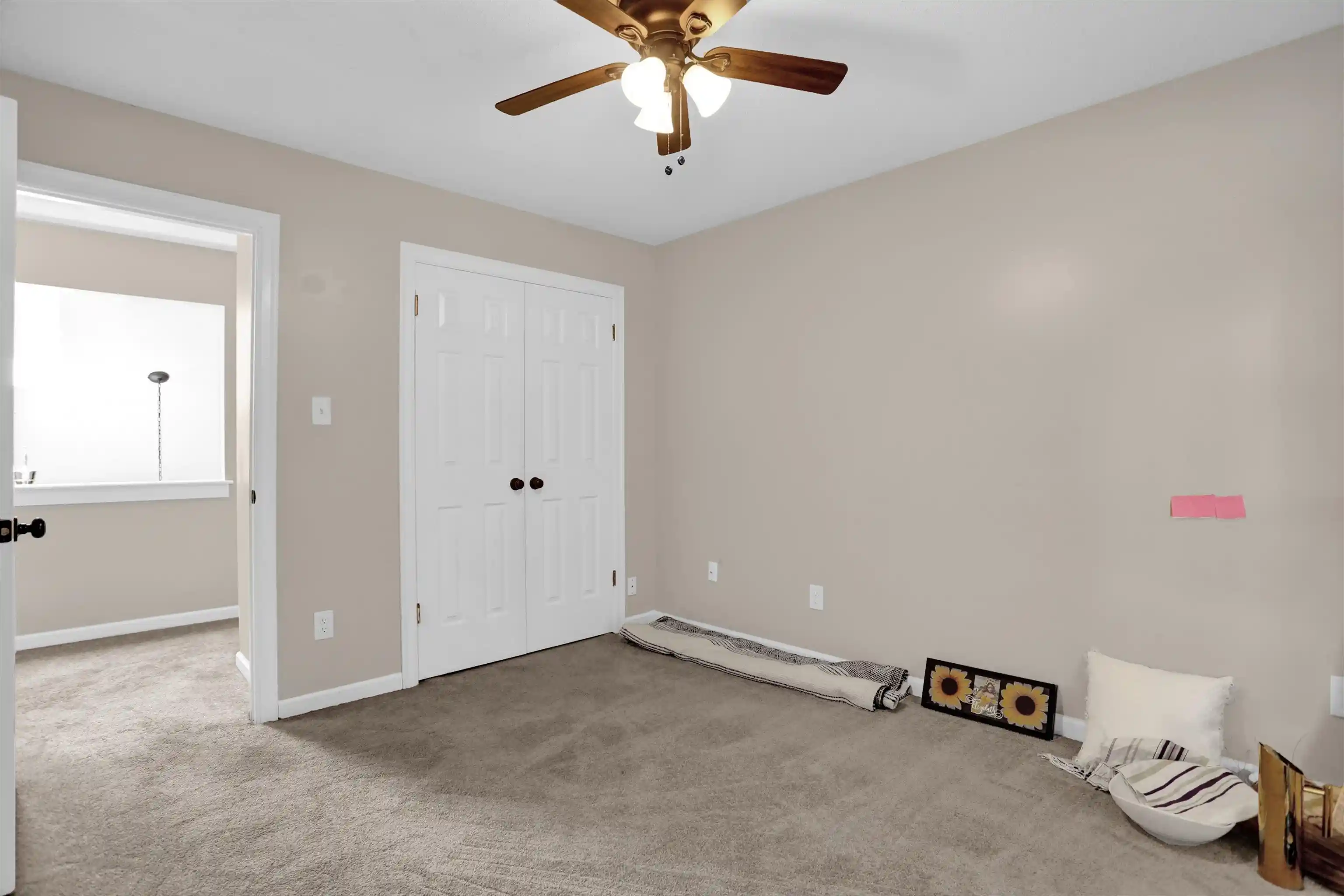 Photo 4 of Sale Pending at 5020 Arbor Lake Dr, Memphis, TN 38141 | MLS# 10225613 | Listing updated on 2026-07-14