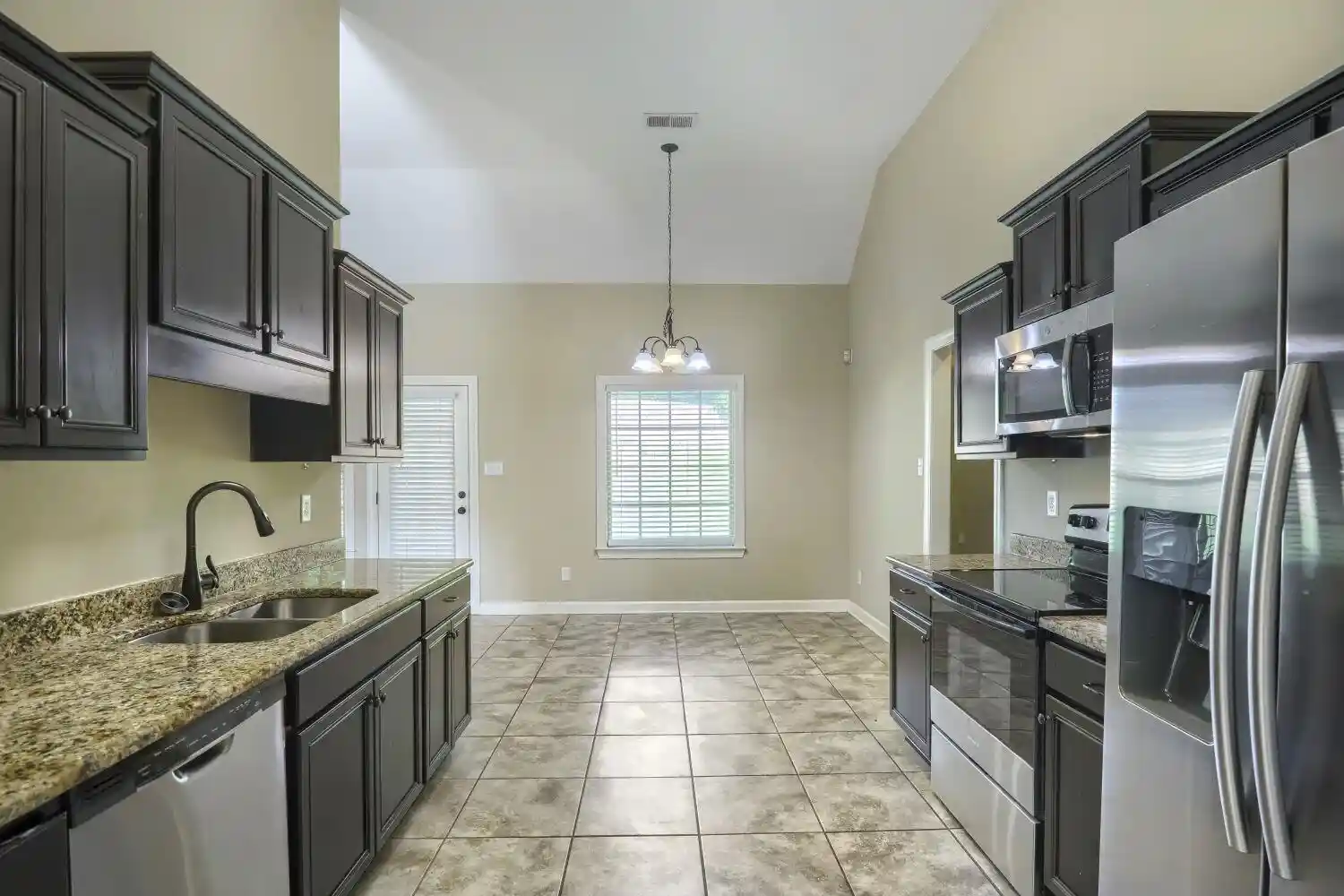 2nd image of 4855 Bourne Hollow Ln, Bartlett, TN 38002 | MLS# 10225627