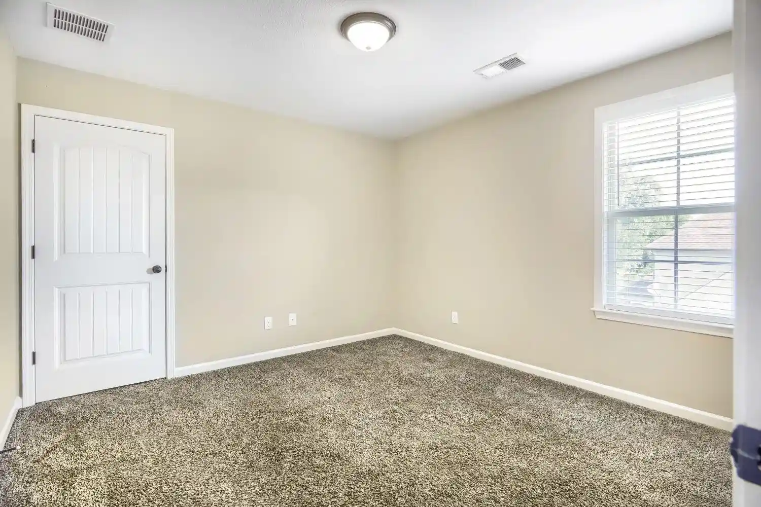 3rd image of 4855 Bourne Hollow Ln, Bartlett, TN 38002 | MLS# 10225627