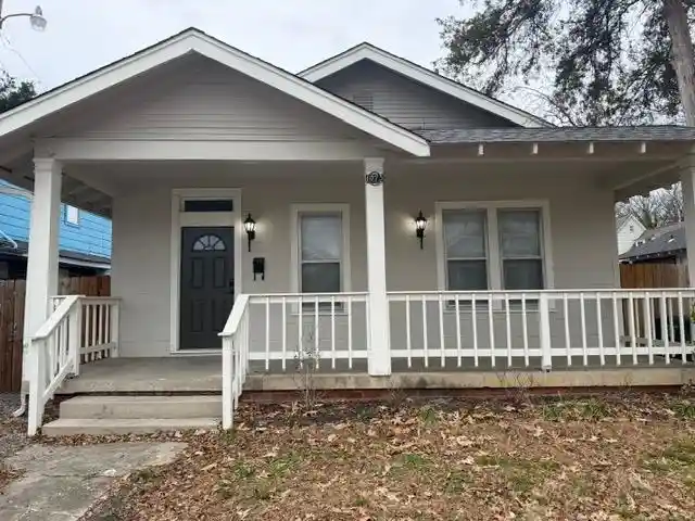 Photo 1 of Single family home for sale at 1073 Bruce St, Memphis, TN 38104 | MLS# 10225633 | Listing updated on 2026-07-08