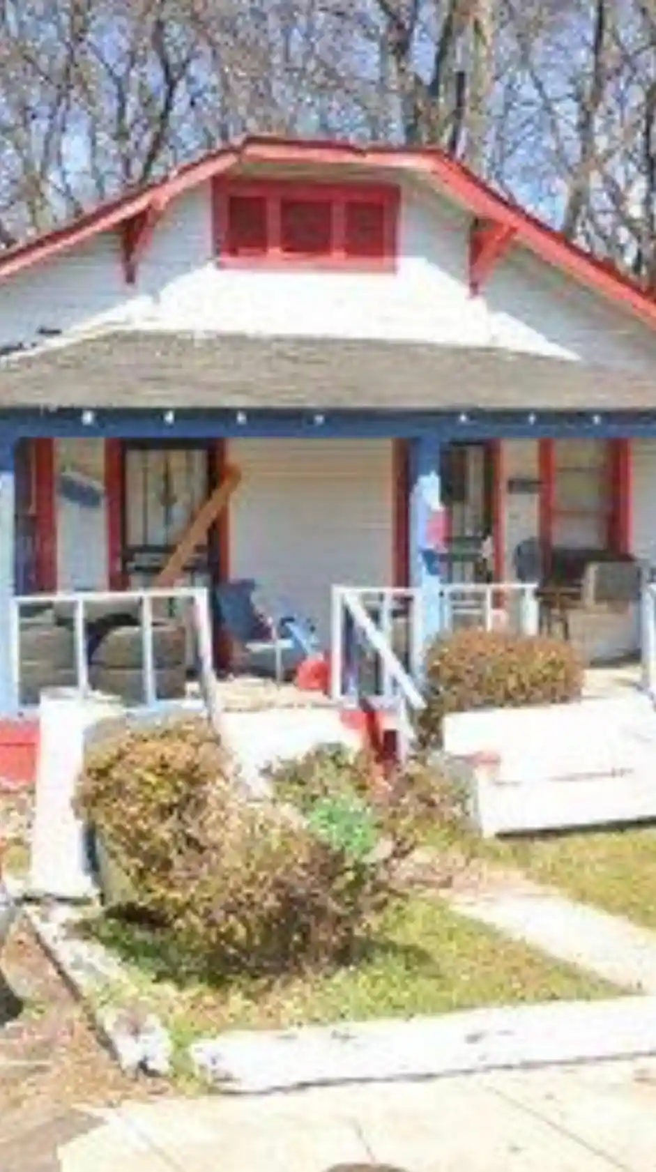 Photo 1 of Sale Pending at 1074 Overton Park Ave, Memphis, TN 38105 | MLS# 10225641 | Listing updated on 2026-08-24