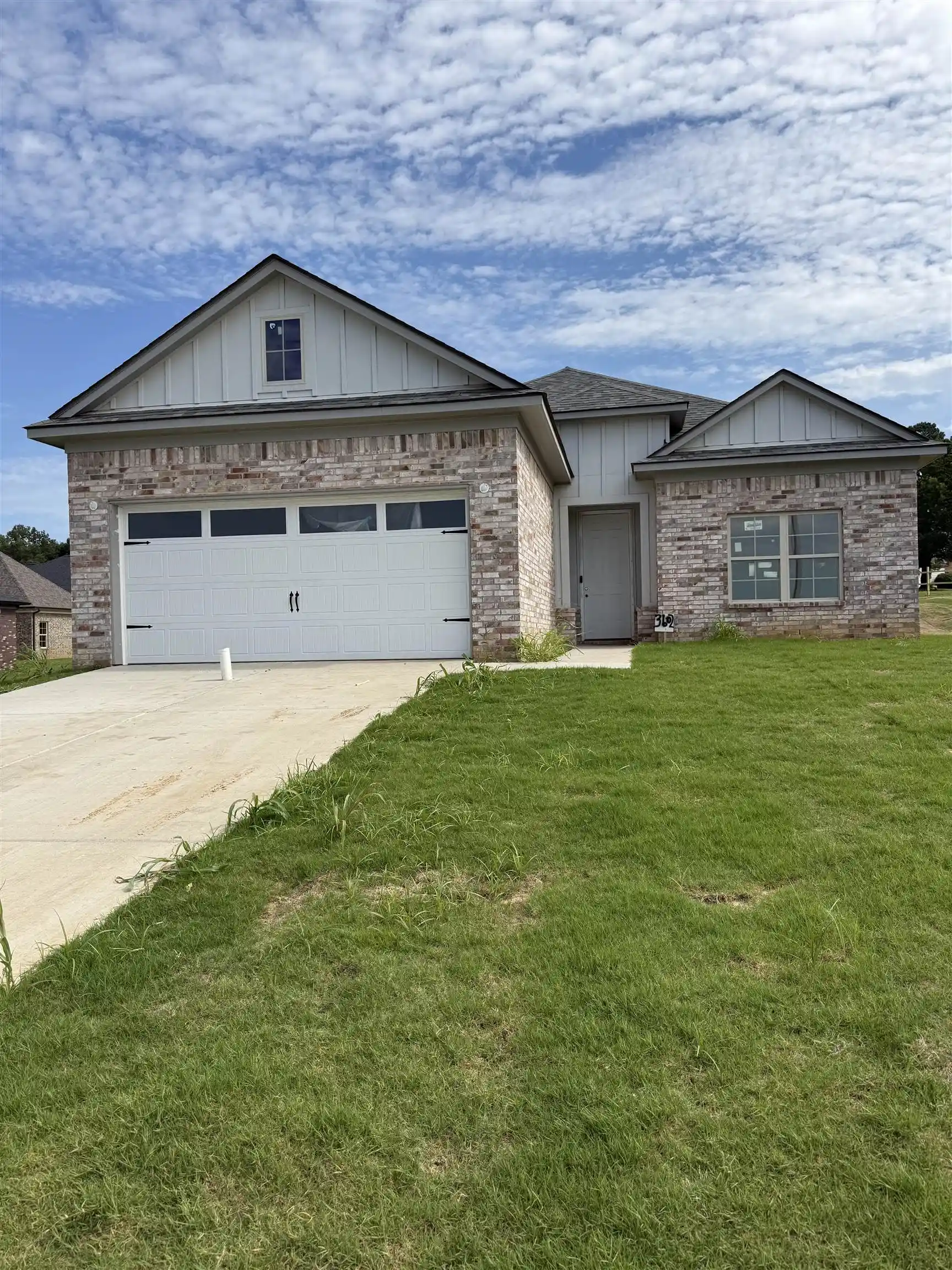Photo 1 of Sale Pending at 3602 Epping Hills Cv, Memphis, TN 38128 | MLS# 10225652 | Listing updated on 2026-09-03