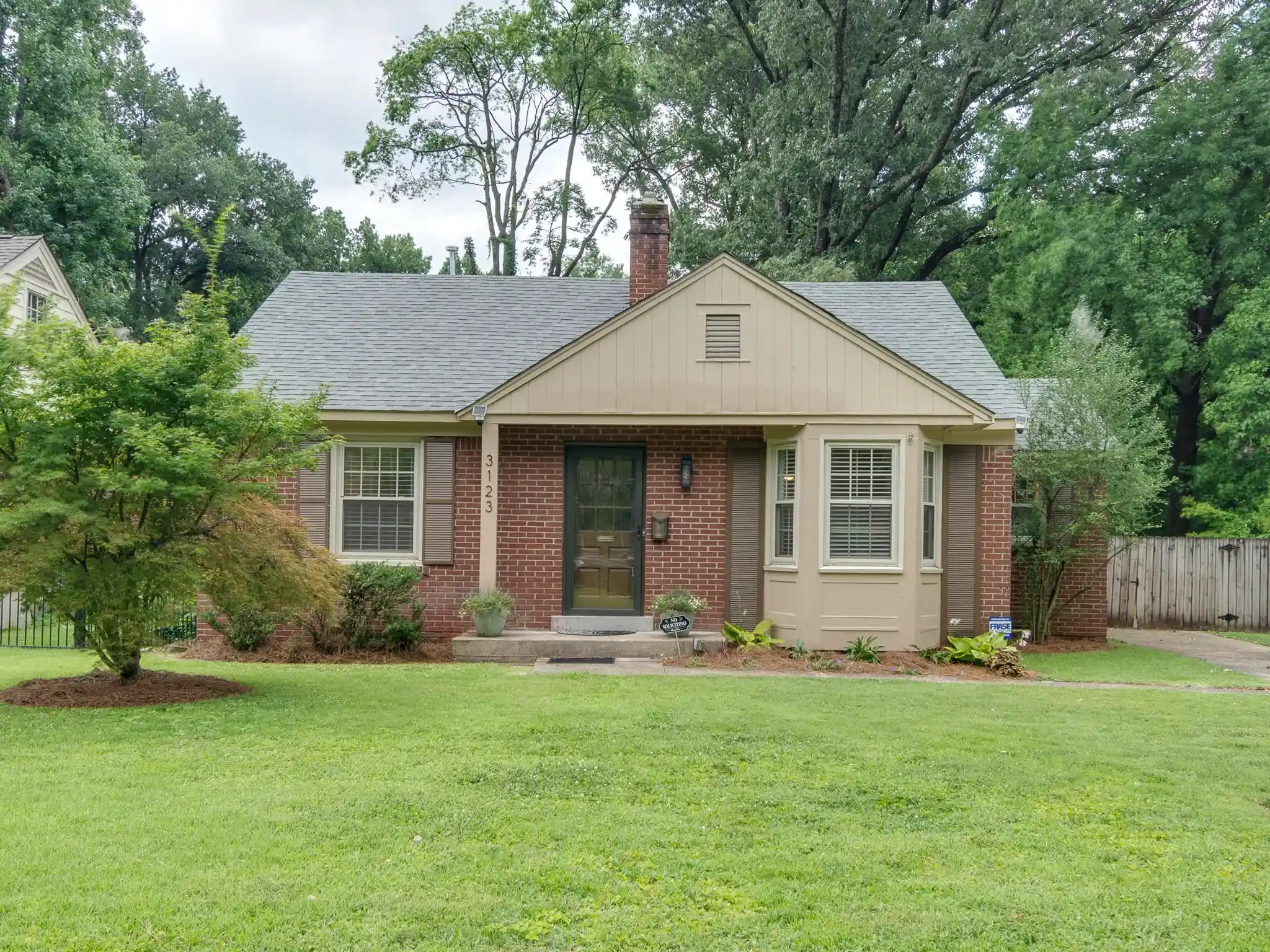 Photo 1 of Single family home for sale at 3123 Cowden Ave, Memphis, TN 38111 | MLS# 10225665 | Listing updated on 2026-07-10