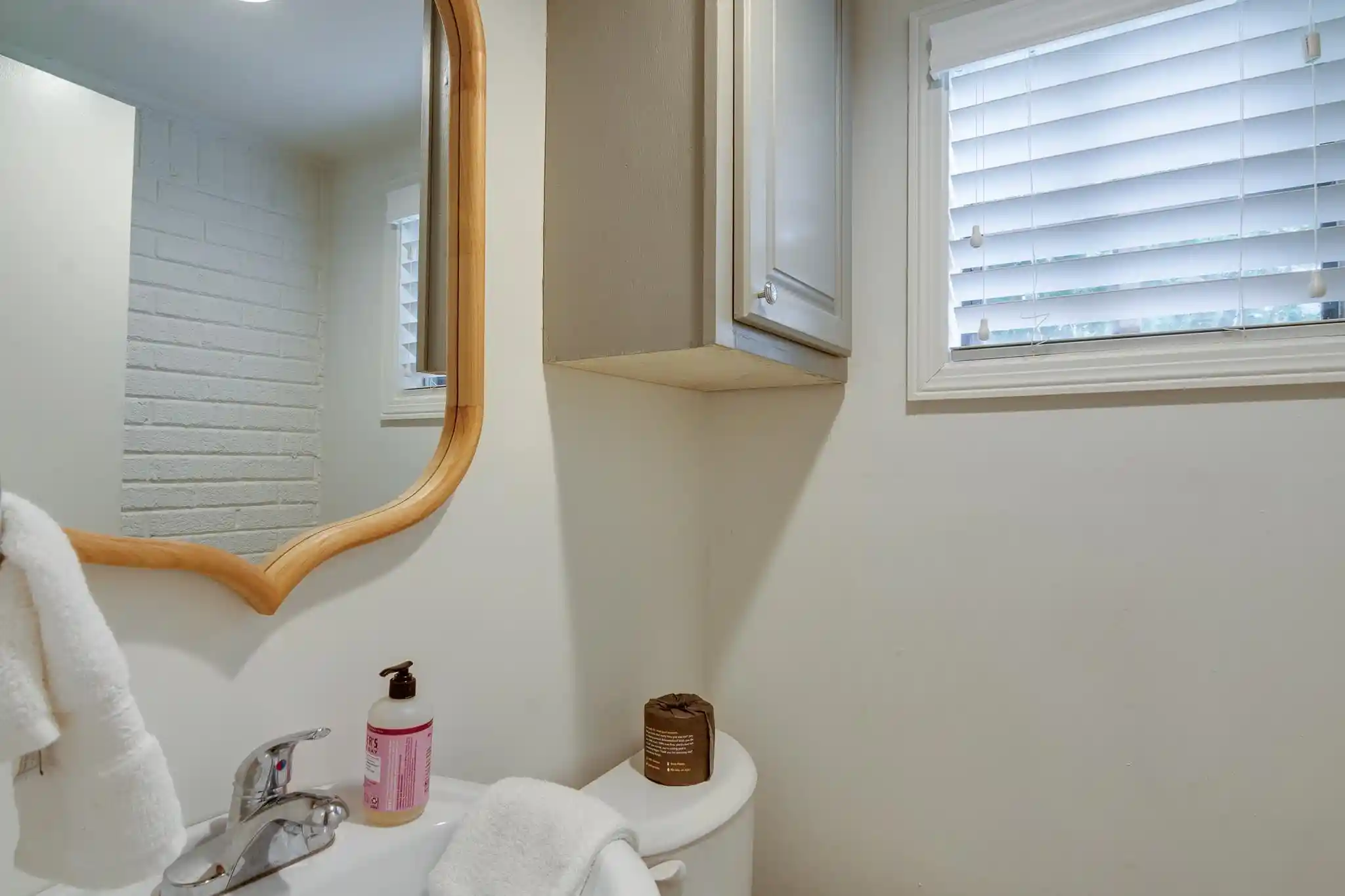 Photo 2 of Single family home for sale at 3123 Cowden Ave, Memphis, TN 38111 | MLS# 10225665 | Listing updated on 2026-07-10