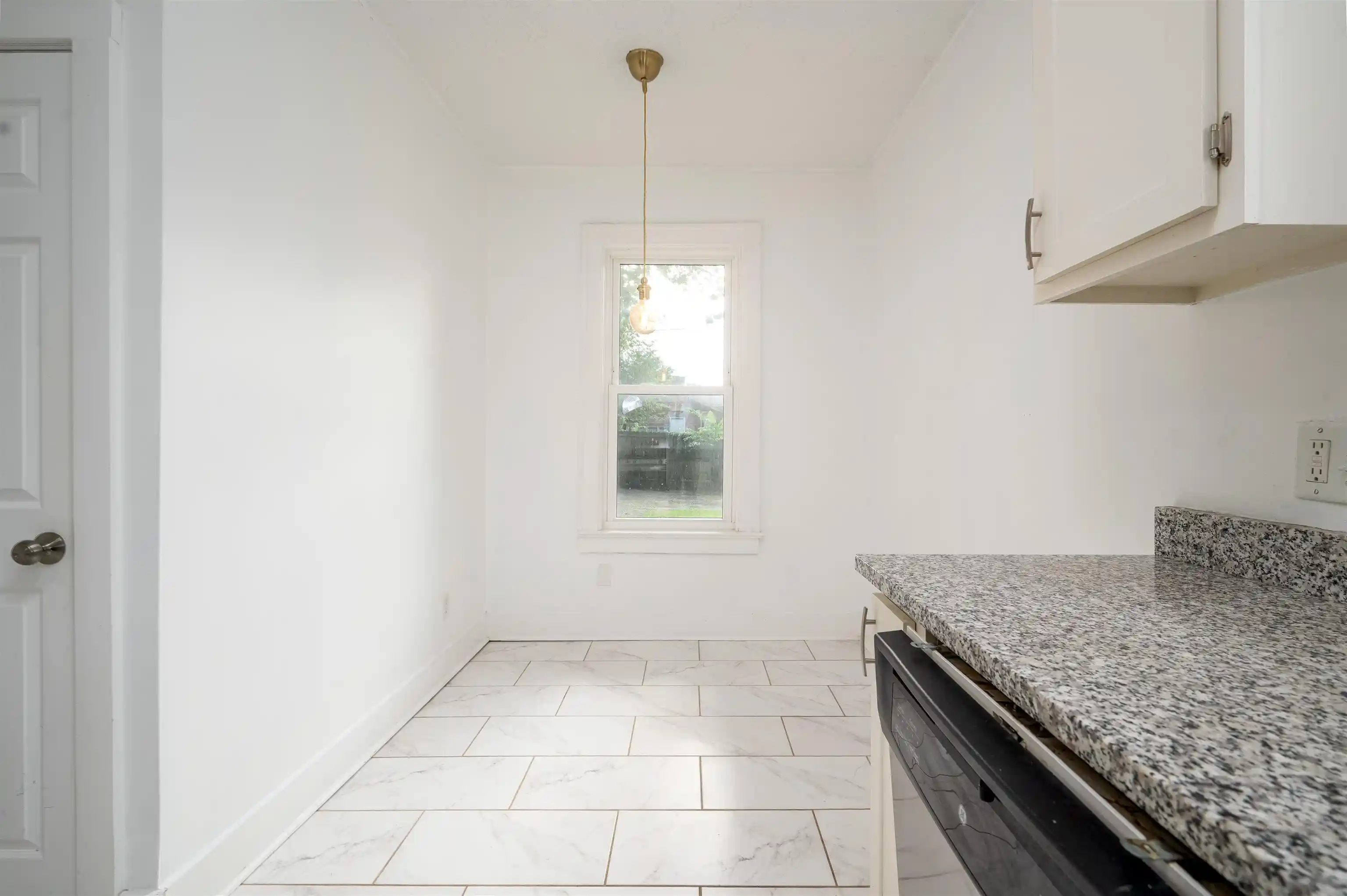 Photo 3 of Single family home for sale at 855 Maury St, Memphis, TN 38107 | MLS# 10225670 | Listing updated on 2026-09-02