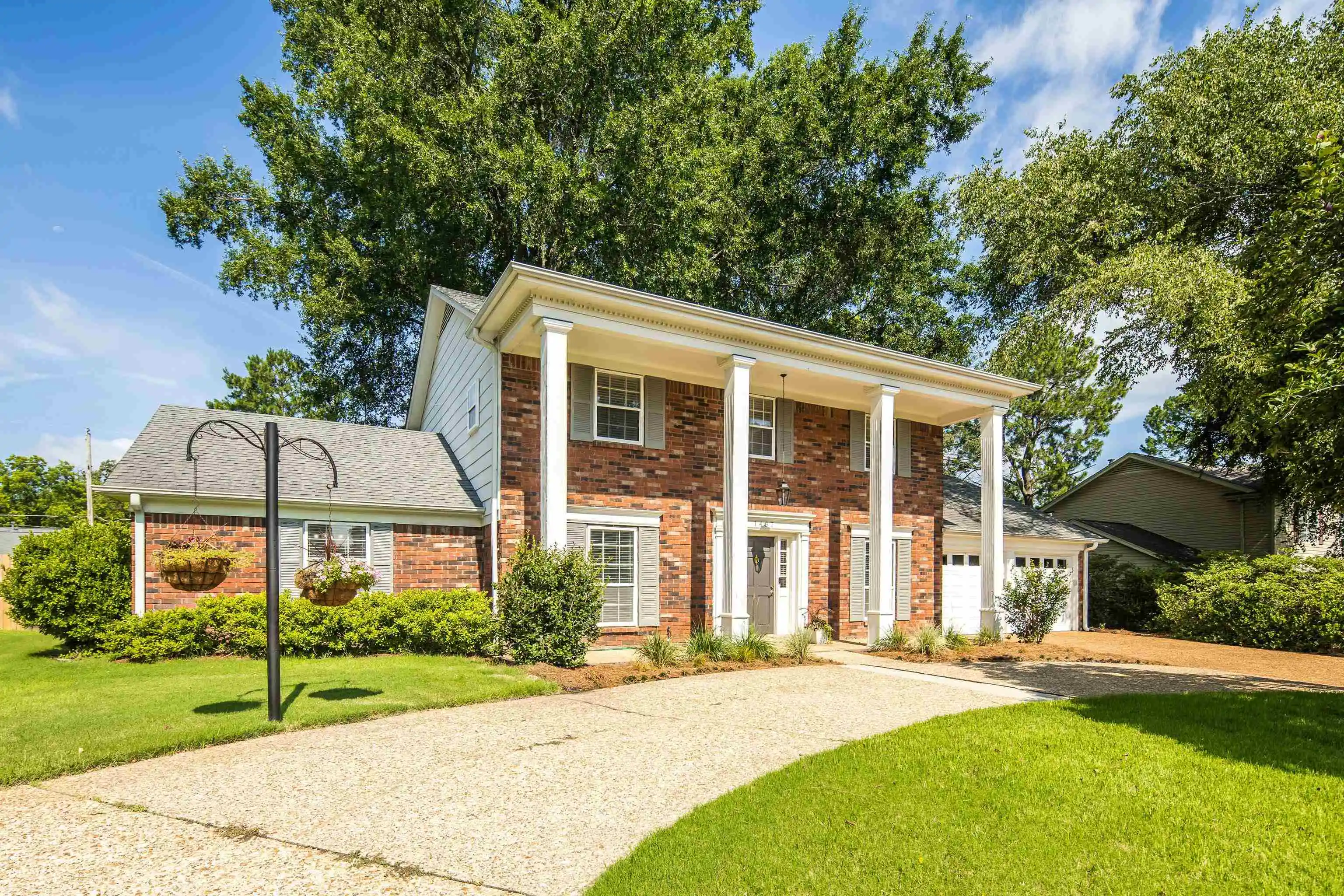 1st image of 1487 Poplar Estates Pky, Germantown, TN 38138 | MLS# 10225688