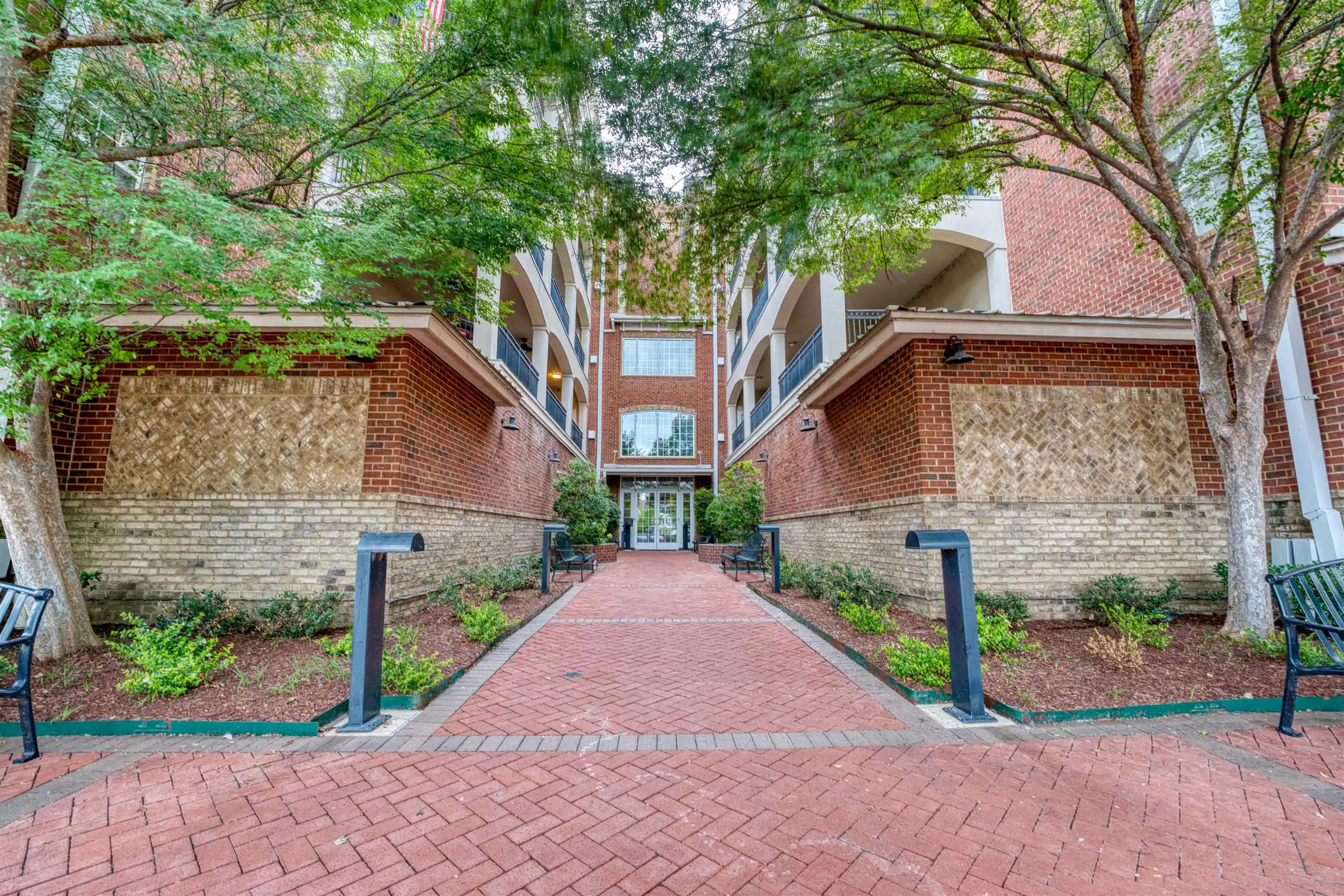 Photo 1 of Condo for sale at 665 Tennessee St #307, Memphis, TN 38103 | MLS# 10225781 | Listing updated on 2026-09-11
