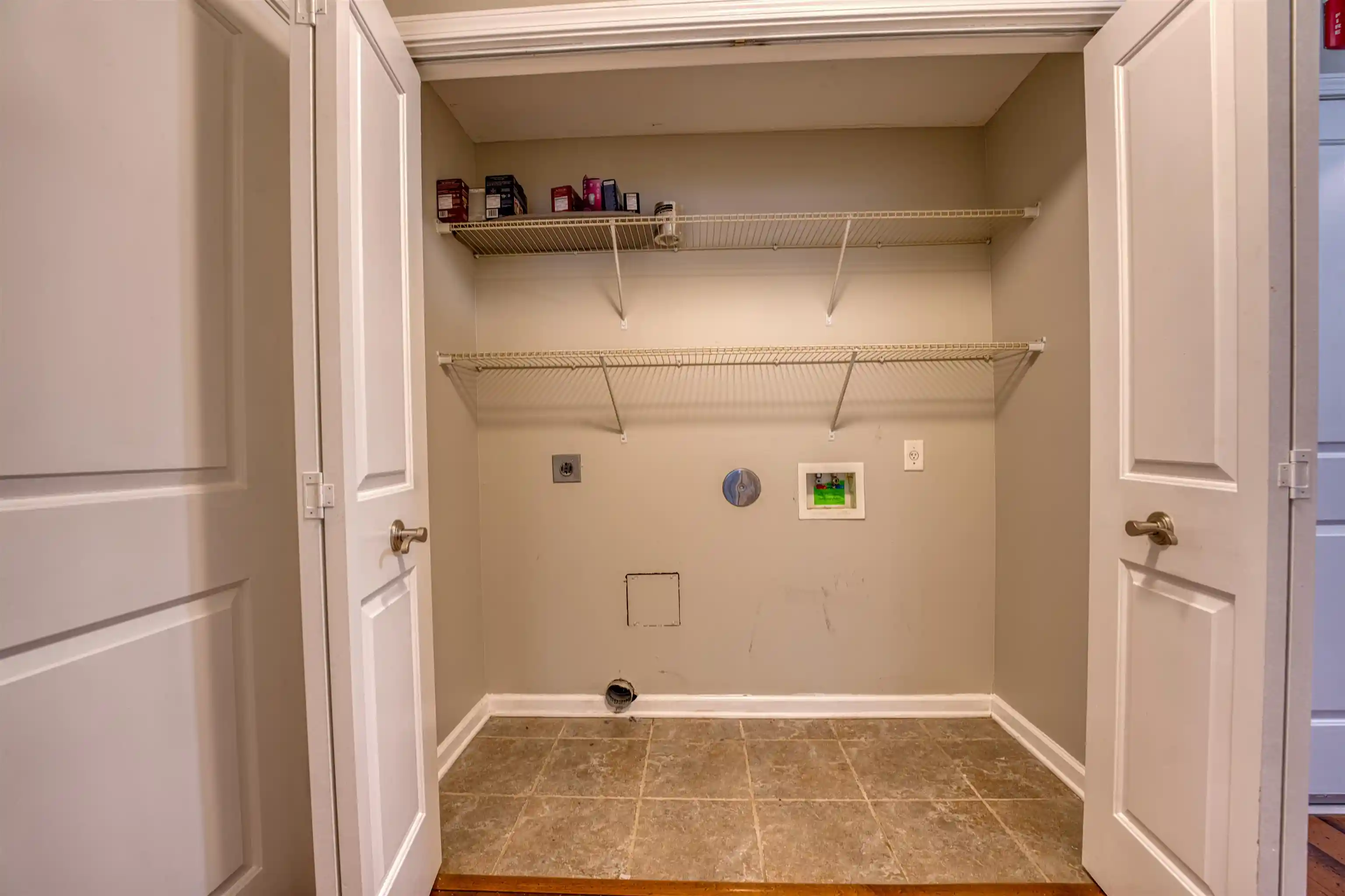 Photo 3 of Condo for sale at 665 Tennessee St #307, Memphis, TN 38103 | MLS# 10225781 | Listing updated on 2026-09-11