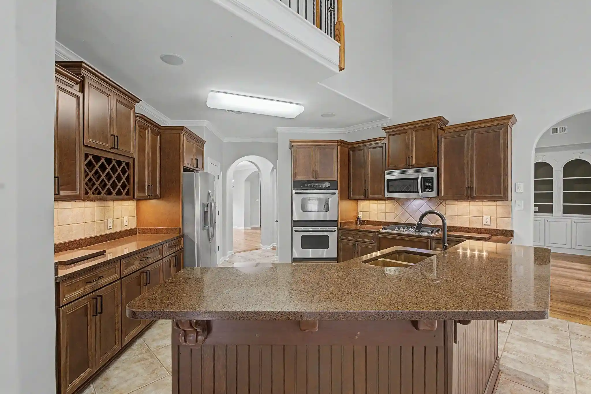 Photo 3 of Sale Pending at 1482 Grand Cypress Dr, Collierville, TN 38017 | MLS# 10225785 | Listing updated on 2026-09-02
