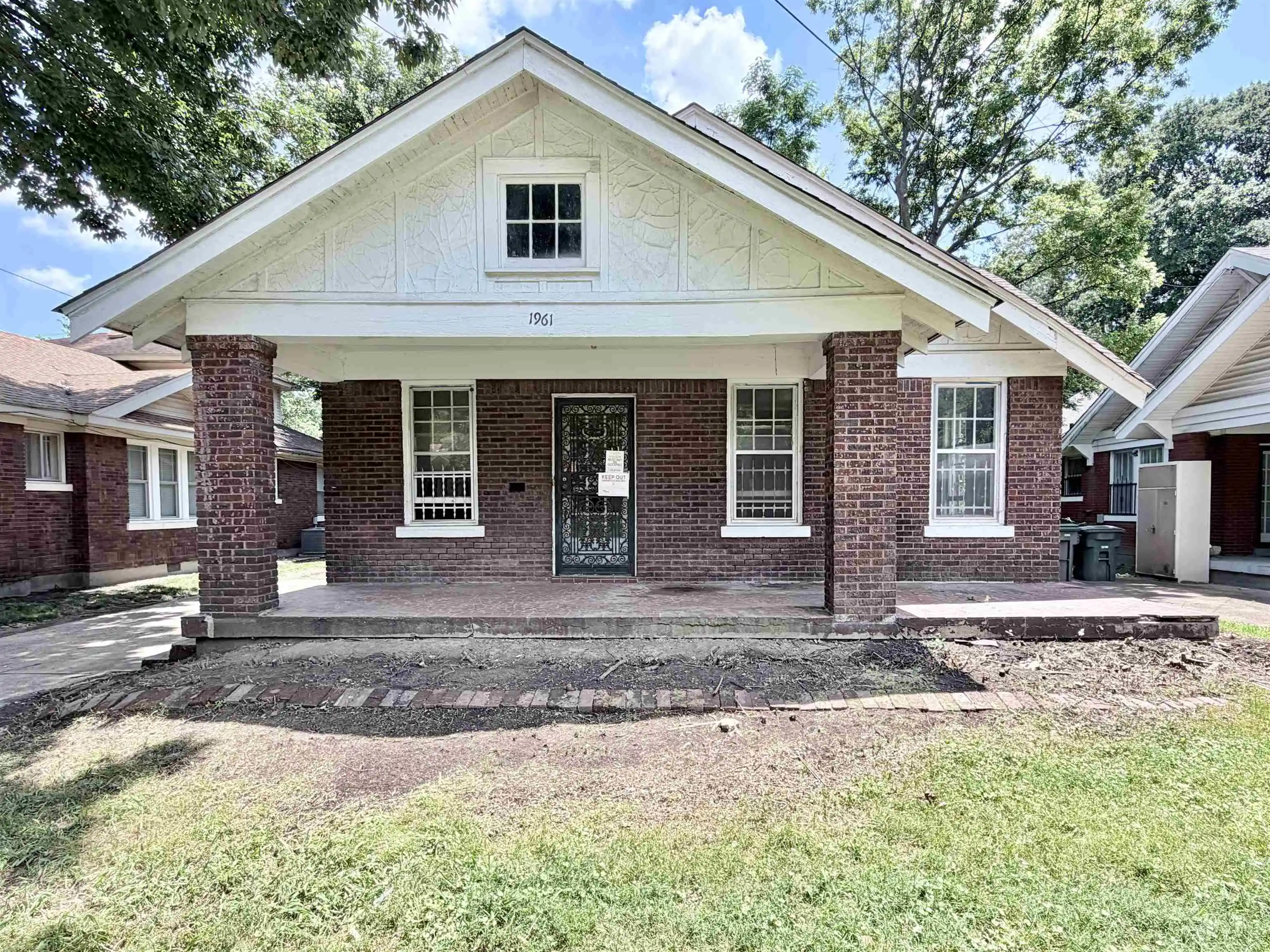 Photo 1 of Single family home for sale at 1961 Mignon Ave, Memphis, TN 38107 | MLS# 10225796 | Listing updated on 2026-08-21