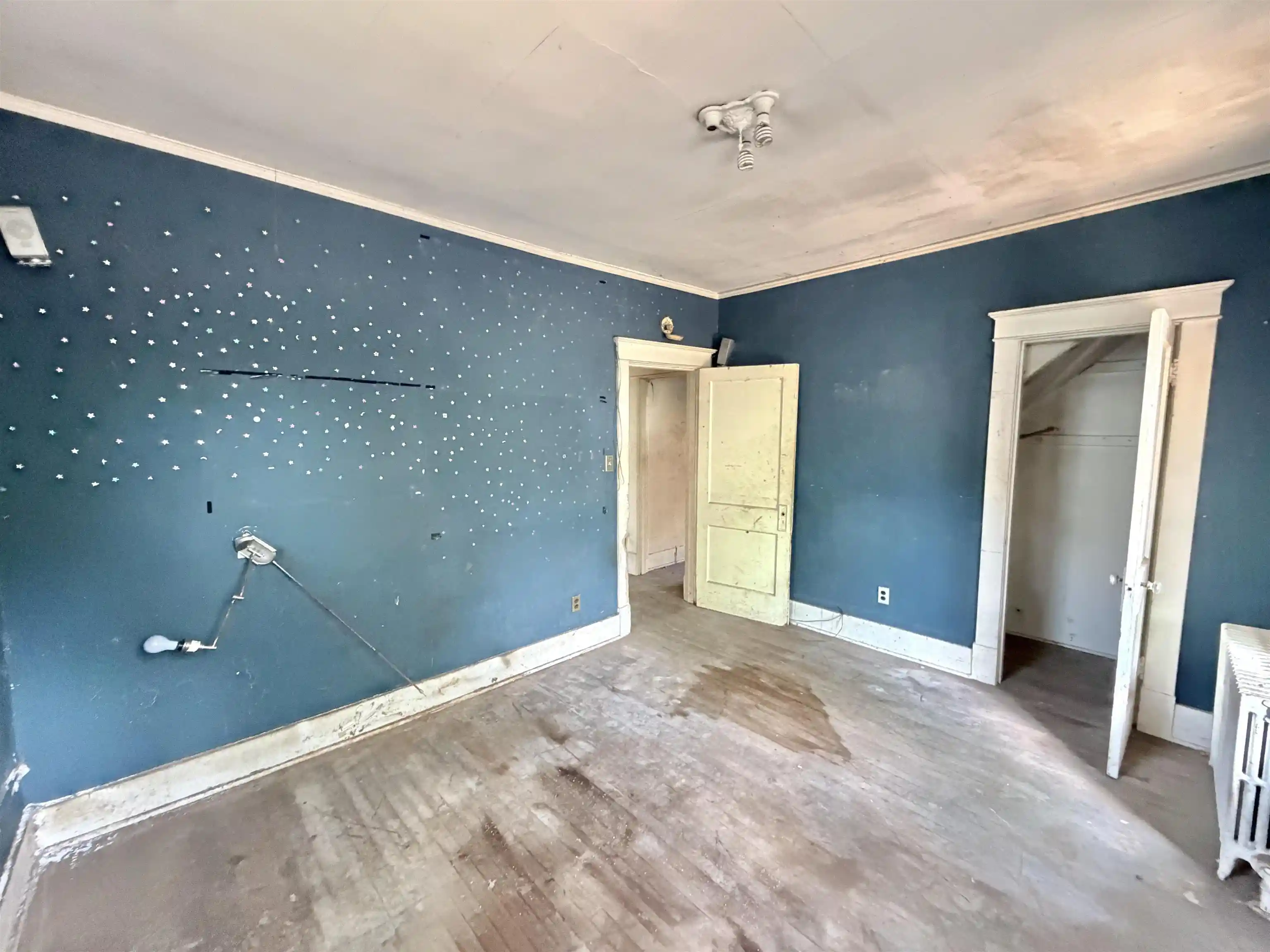 Photo 3 of Single family home for sale at 1961 Mignon Ave, Memphis, TN 38107 | MLS# 10225796 | Listing updated on 2026-08-21