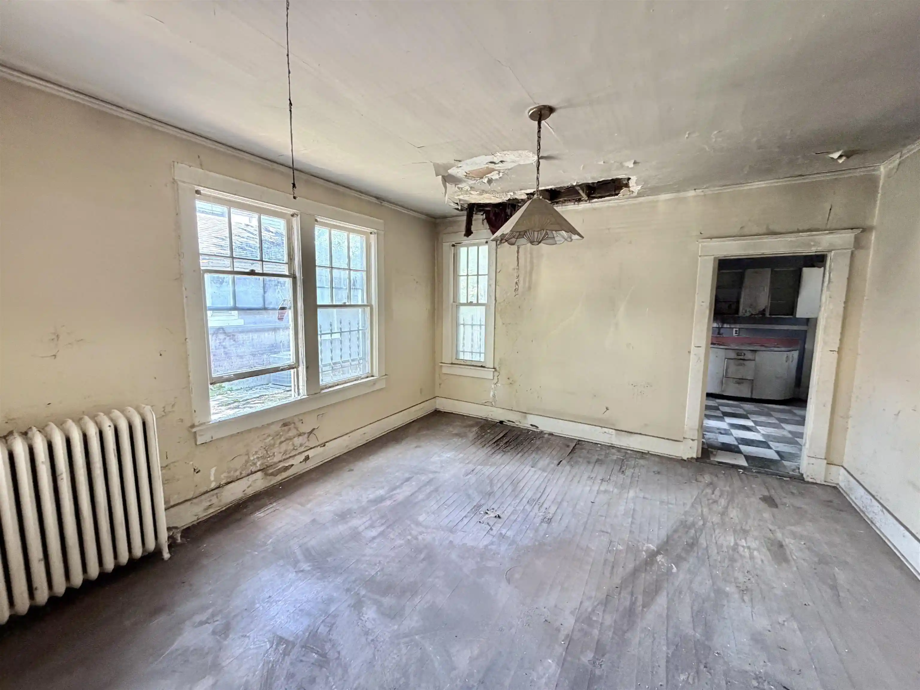 Photo 4 of Single family home for sale at 1961 Mignon Ave, Memphis, TN 38107 | MLS# 10225796 | Listing updated on 2026-08-21