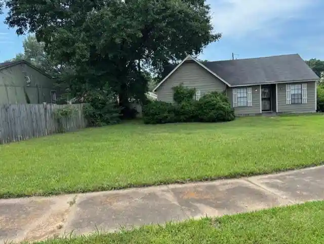 Photo 1 of Sale Pending at 3901 Aqua Cvs Cv, Memphis, TN 38127 | MLS# 10225830 | Listing updated on 2026-09-25