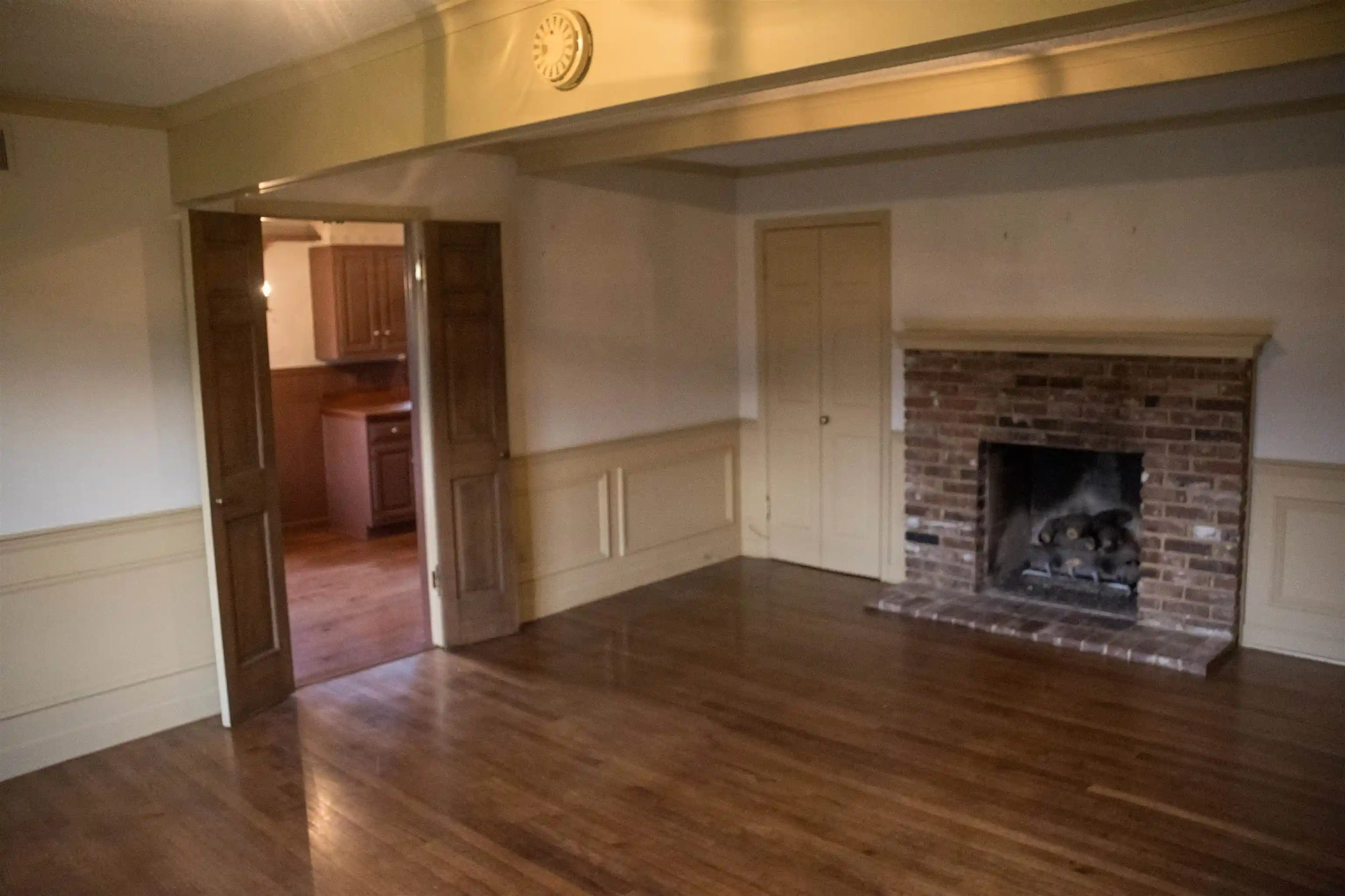 Photo 2 of Sale Pending at 5330 Timmons Ave, Memphis, TN 38119 | MLS# 10225868 | Listing updated on 2026-09-16