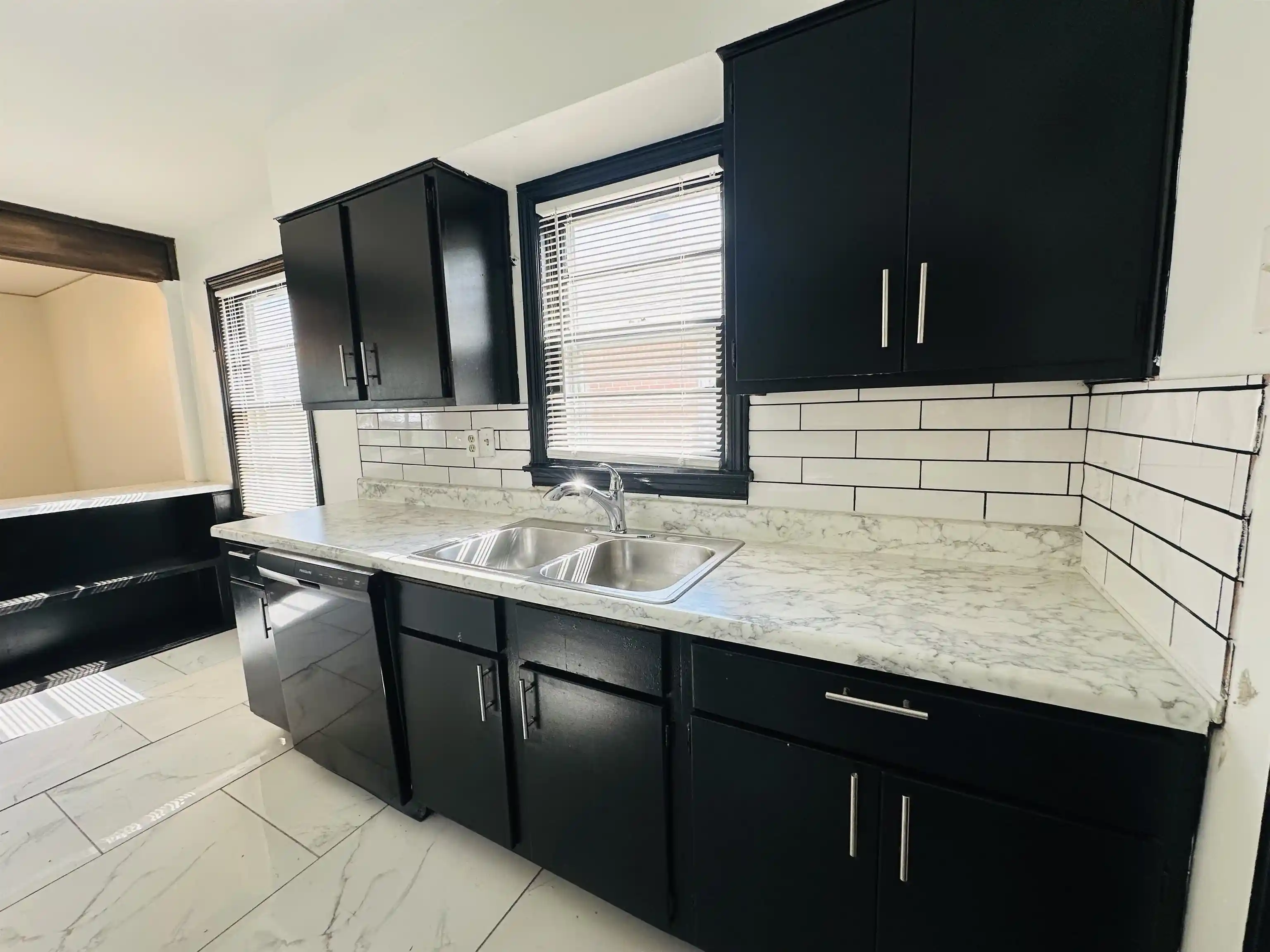 Photo 2 of Single family home for sale at 1773 Greenview Cir, Memphis, TN 38108 | MLS# 10225878 | Listing updated on 2026-09-02
