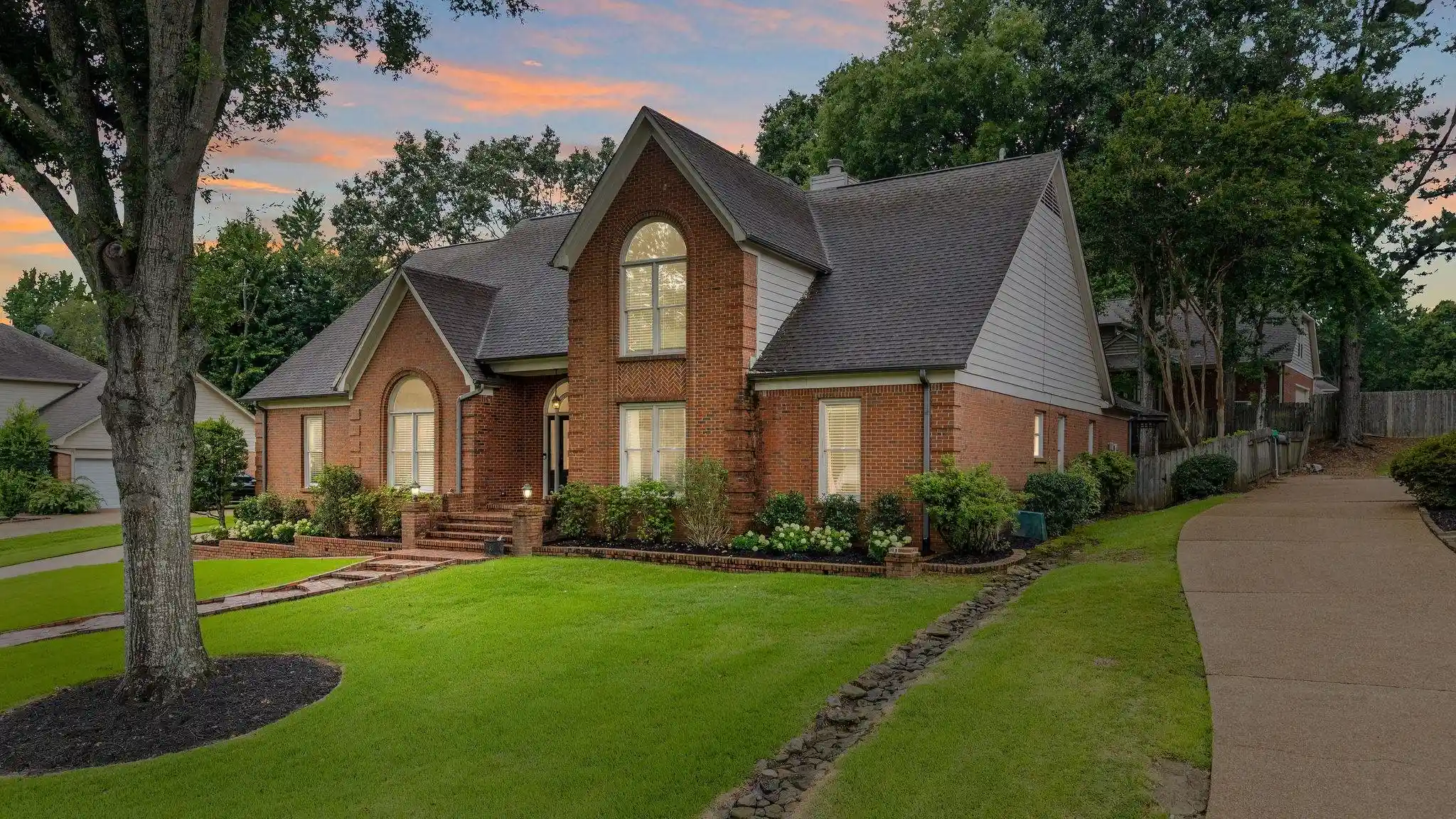 1st image of 2673 Hunters Forest Dr, Germantown, TN 38138 | MLS# 10225885