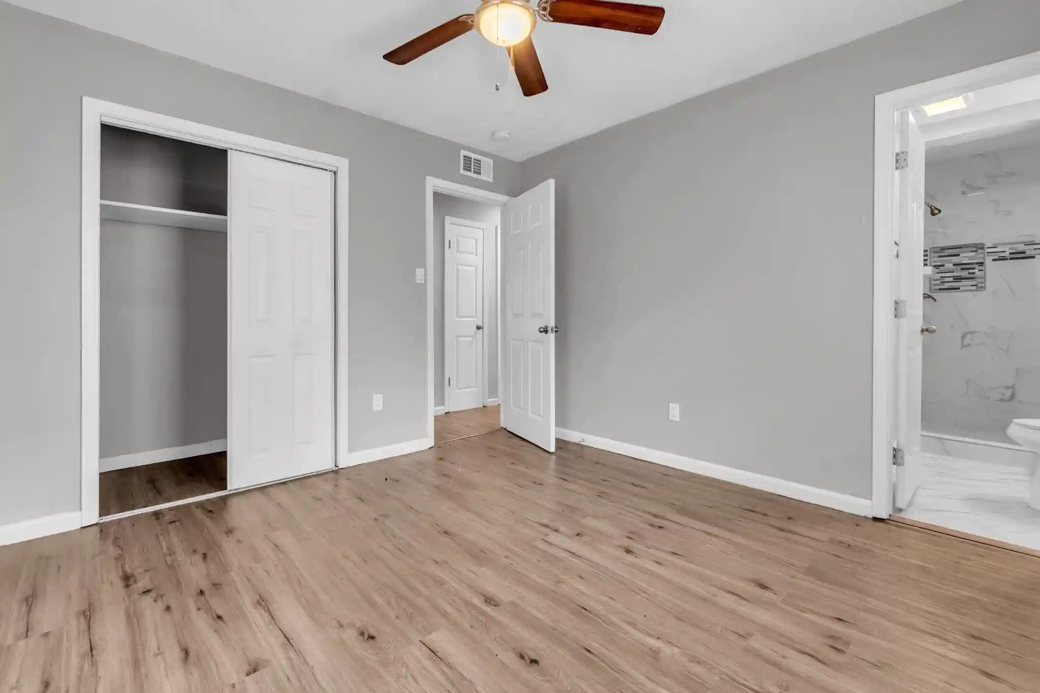Photo 2 of Sale Pending at 3664 Kipling Ave, Memphis, TN 38128 | MLS# 10225916 | Listing updated on 2026-10-02