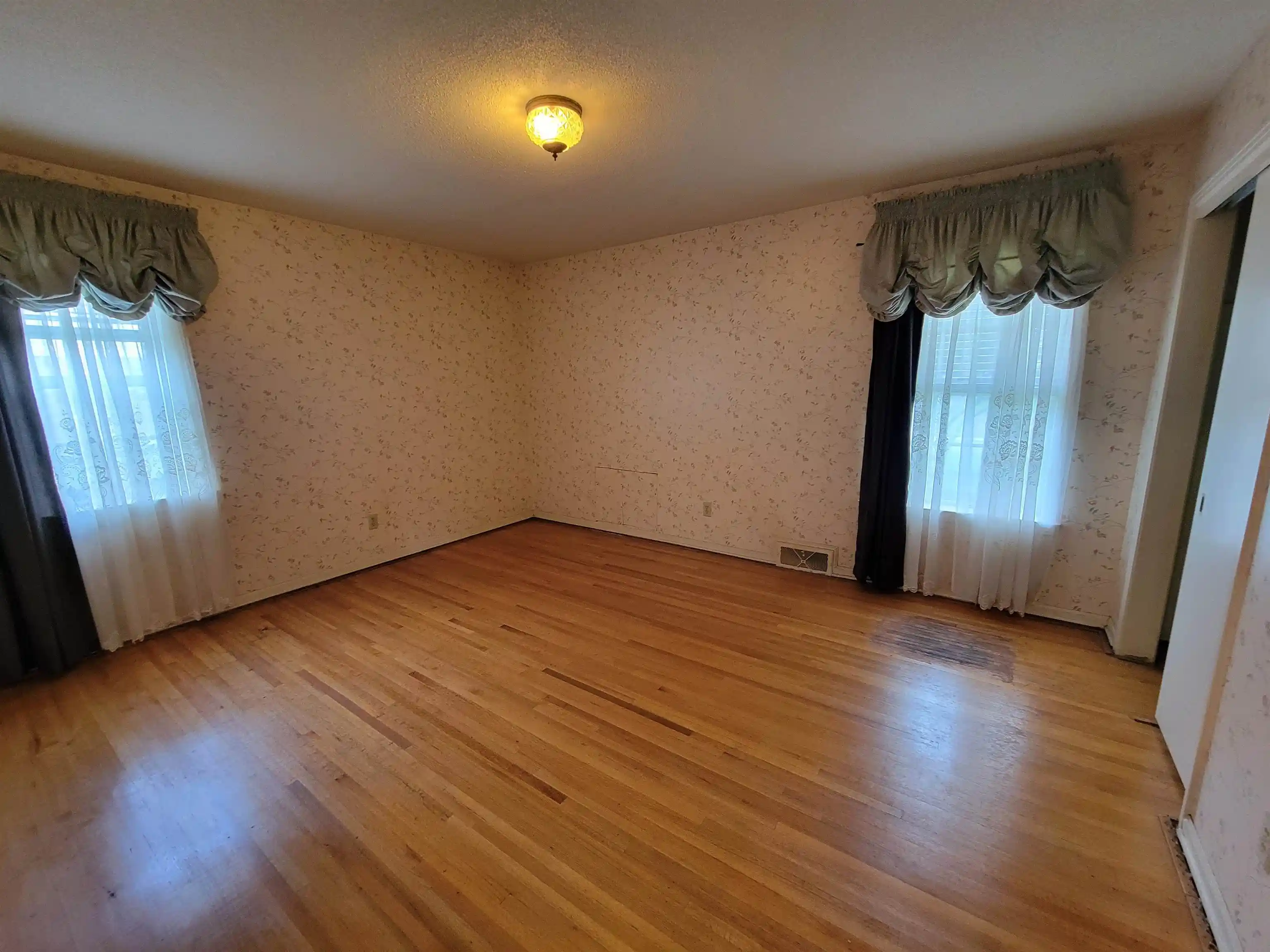 Photo 3 of Single family home for sale at 6404 Messick Rd, Memphis, TN 38119 | MLS# 10225917 | Listing updated on 2026-09-04