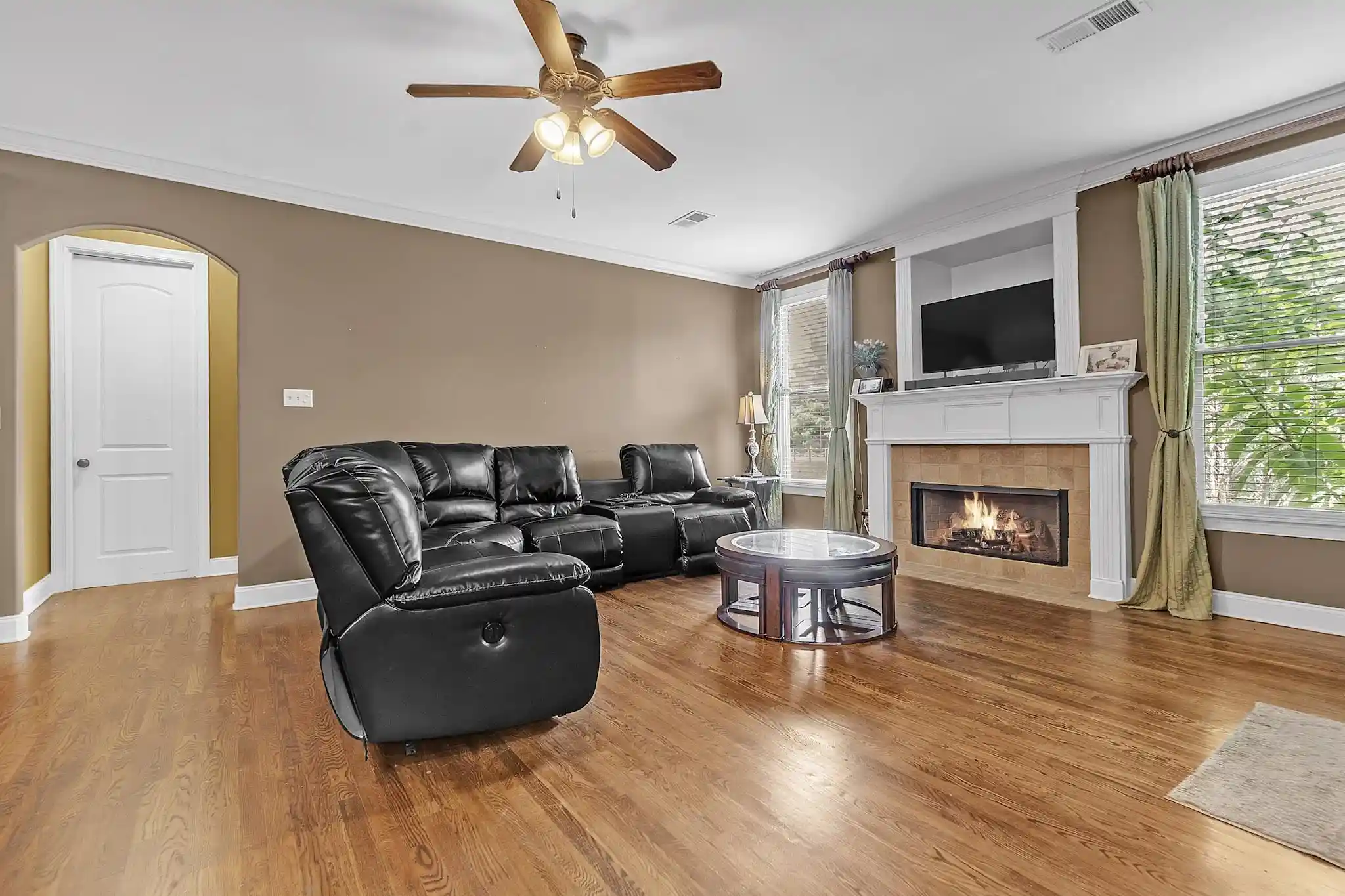 Photo 3 of Single family home for sale at 10734 Whisper Trl, Collierville, TN 38017 | MLS# 10225938 | Listing updated on 2026-07-22