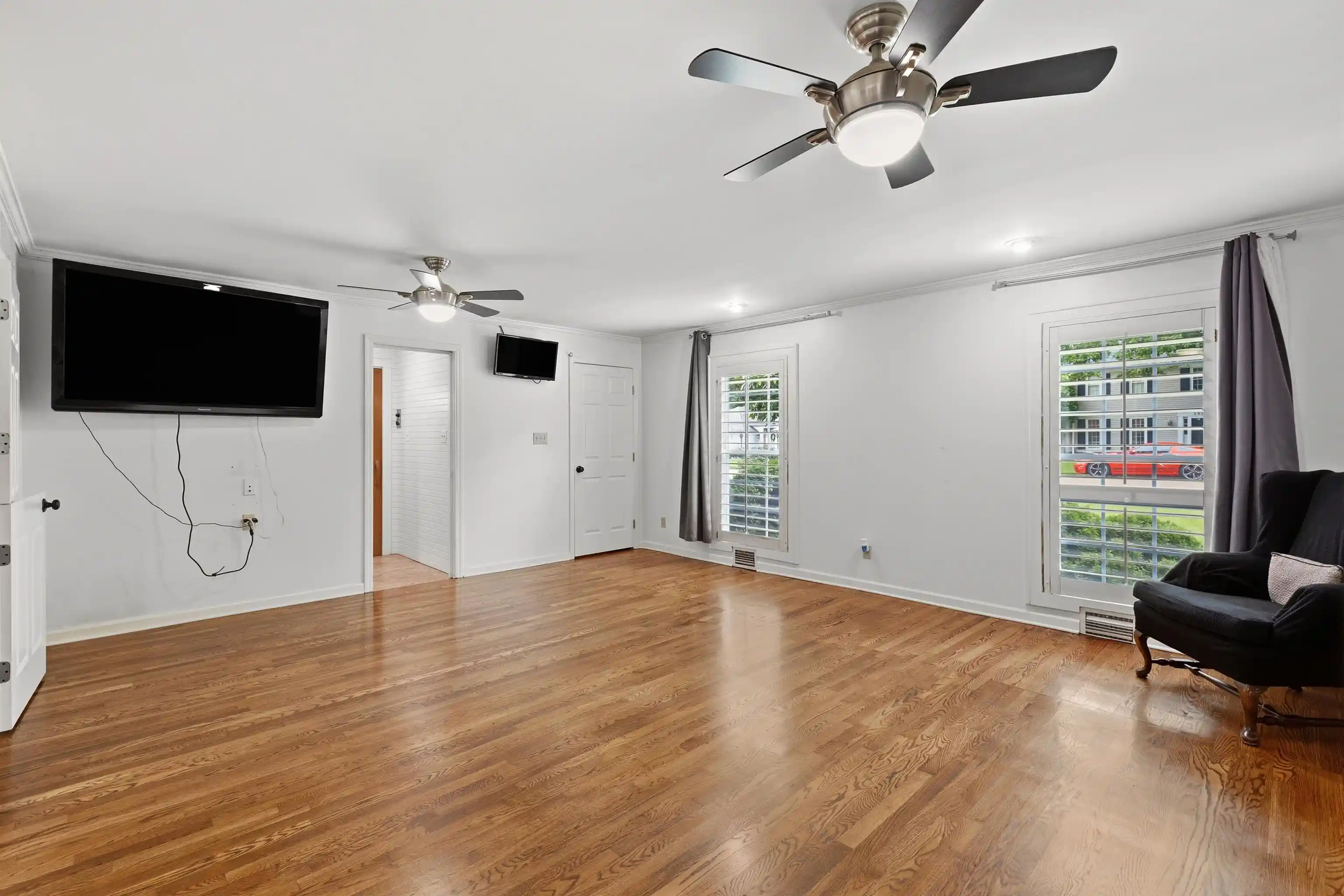 3rd image of 2928 Sandy Creek Dr, Germantown, TN 38138 | MLS# 10225940