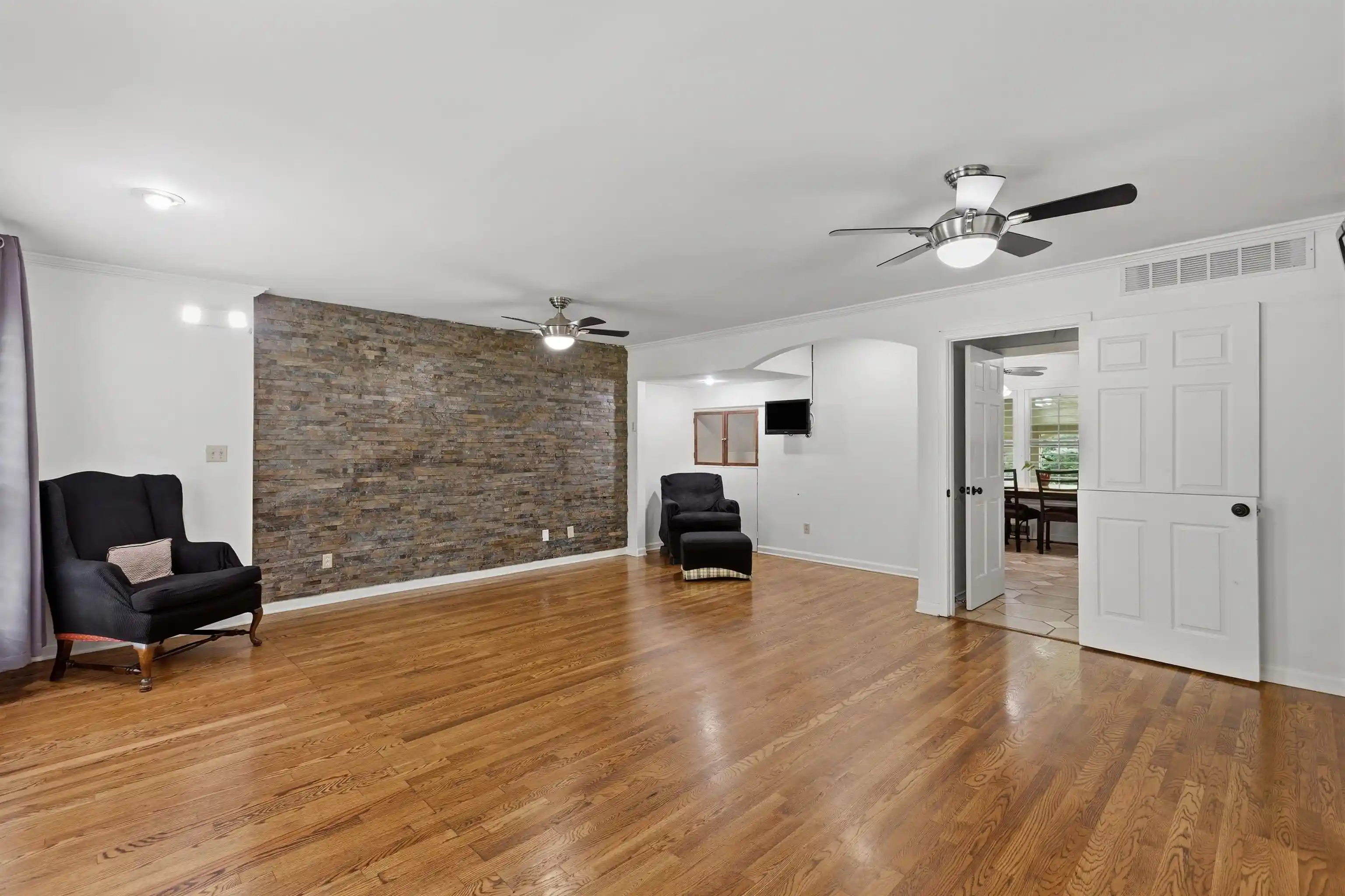 4th image of 2928 Sandy Creek Dr, Germantown, TN 38138 | MLS# 10225940