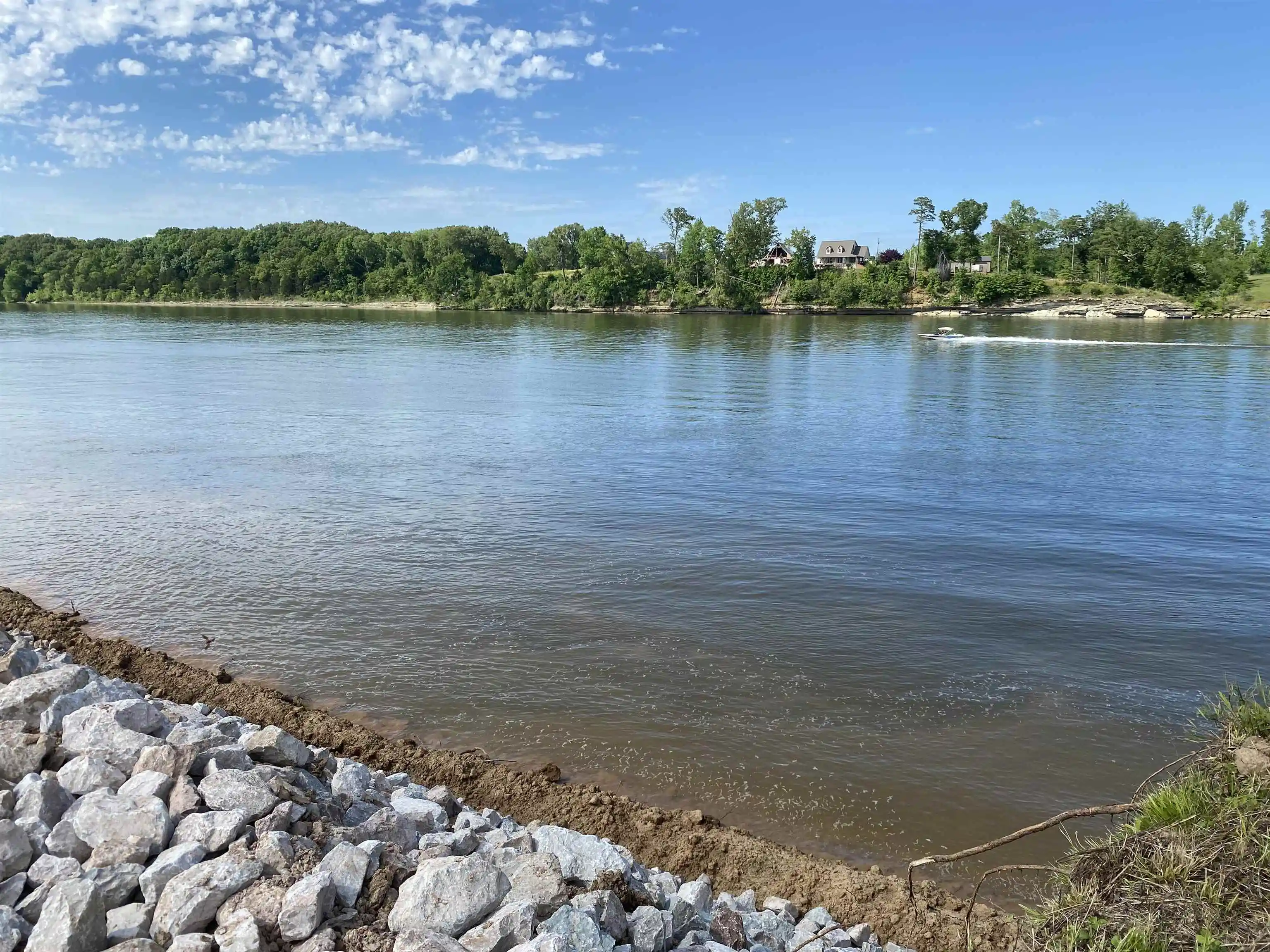 Photo 2 of Land for sale at 6275 Cravens Rd, Savannah, TN 38372 | MLS# 10225953 | Listing updated on 2026-07-13