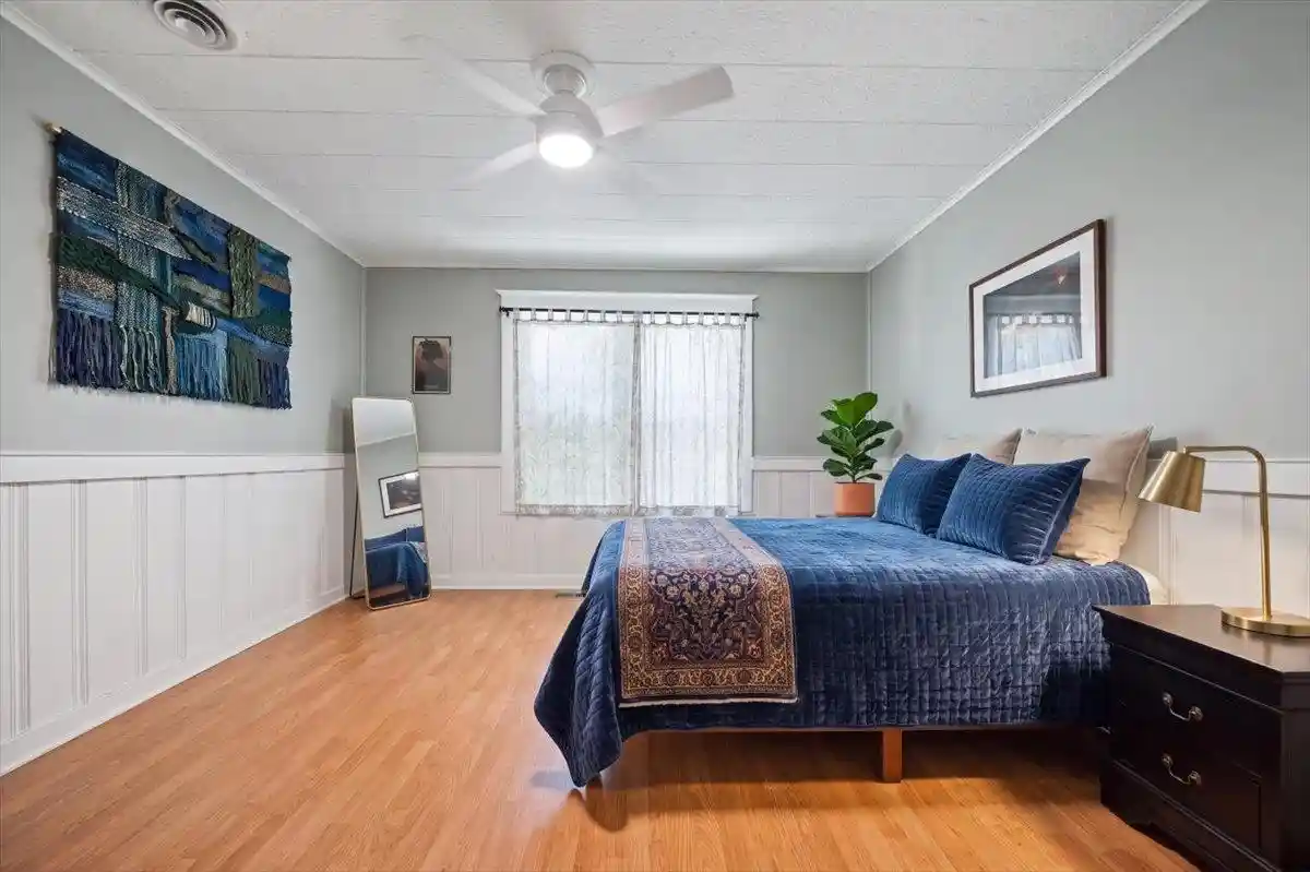 Photo 3 of Single family home for sale at 3694 Douglass Ave, Memphis, TN 38111 | MLS# 10225984 | Listing updated on 2026-09-02
