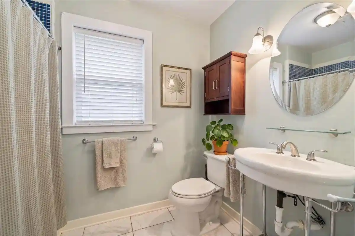 Photo 3 of Single family home for sale at 3694 Douglass Ave, Memphis, TN 38111 | MLS# 10225984 | Listing updated on 2026-09-02