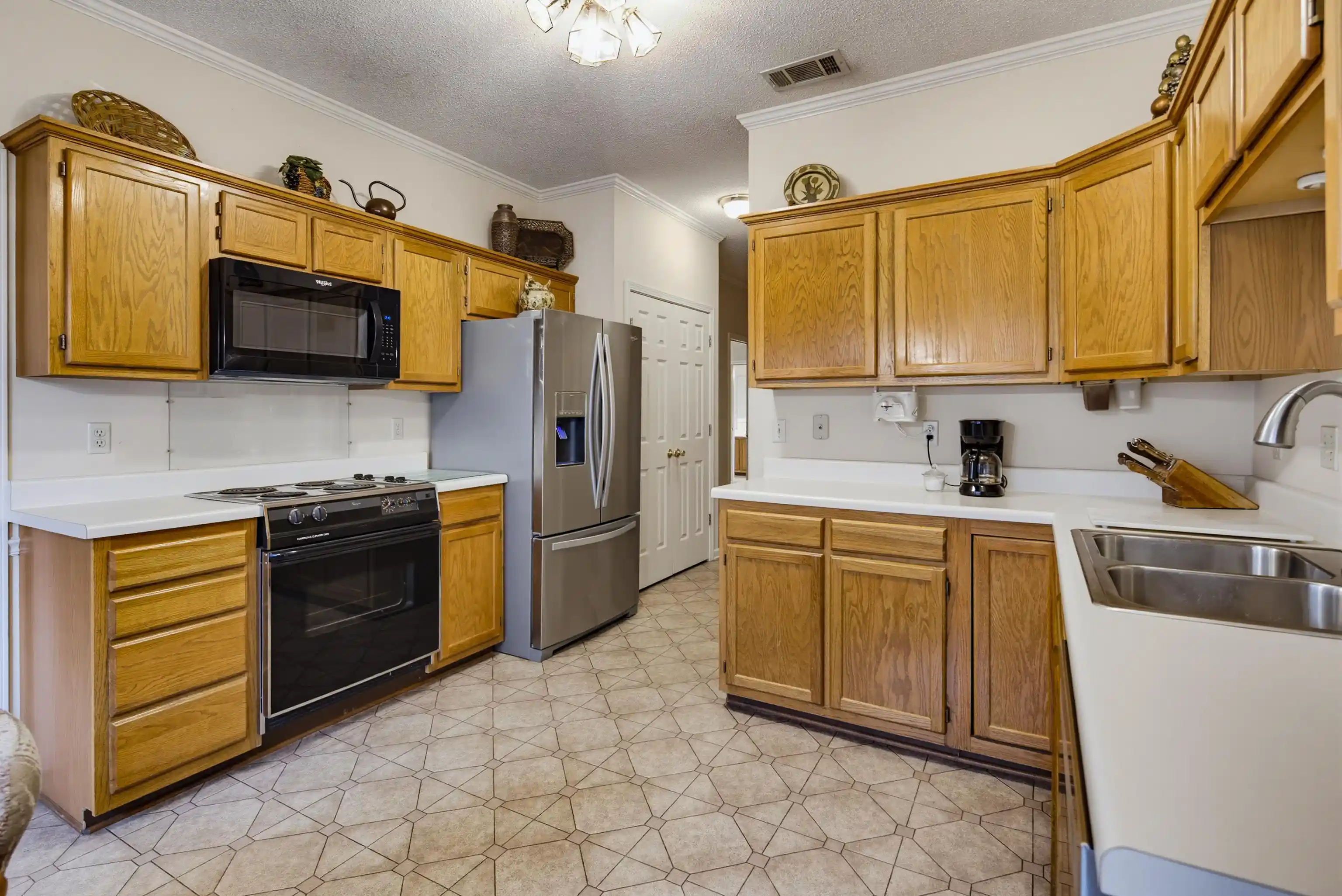 Photo 4 of Single family home for sale at 6494 Gillia Cir, Bartlett, TN 38135 | MLS# 10226027 | Listing updated on 2026-07-24
