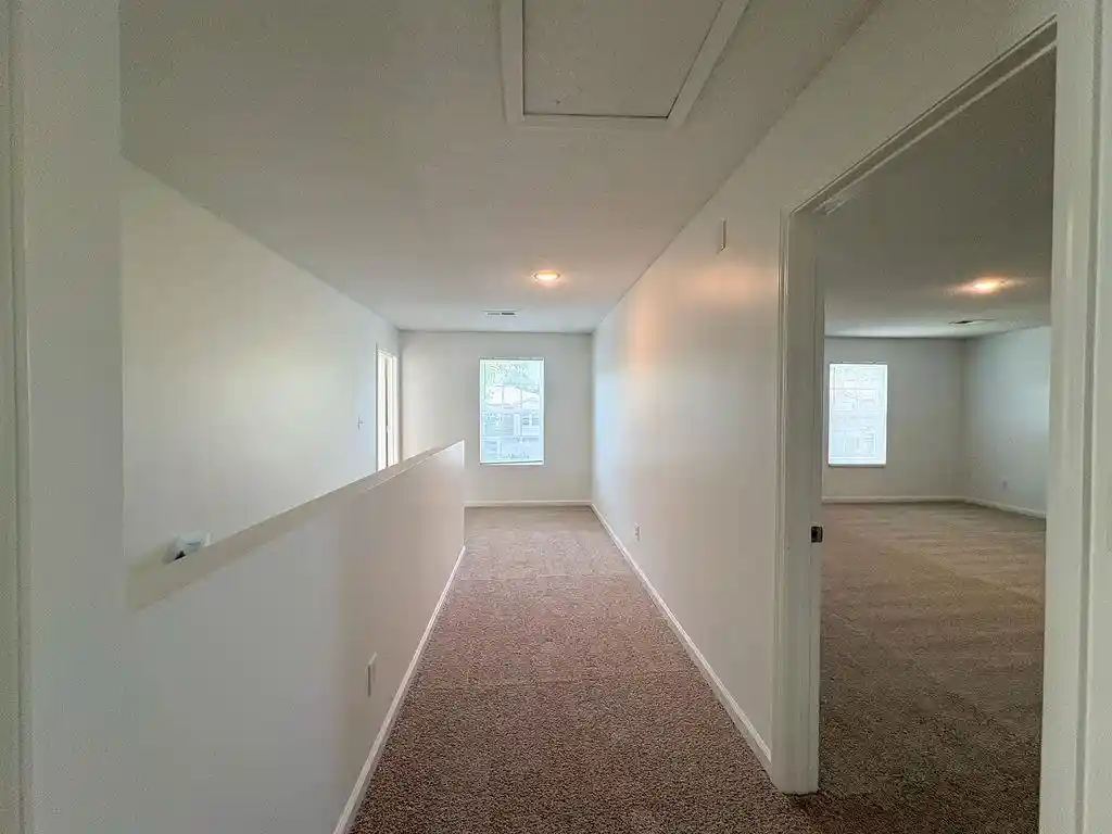 Photo 4 of Single family home for sale at 9967 Chariden Dr, Cordova, TN 38016 | MLS# 10226039 | Listing updated on 2026-10-07