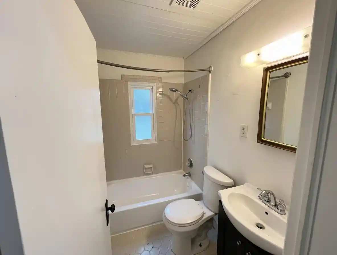 Photo 1 of Single family home for sale at 801 Bowen Cir, Memphis, TN 38122 | MLS# 10226061 | Listing updated on 2026-10-26