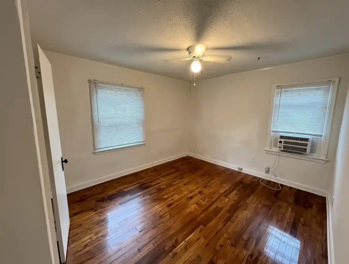 Photo 4 of Single family home for sale at 801 Bowen Cir, Memphis, TN 38122 | MLS# 10226061 | Listing updated on 2026-10-26