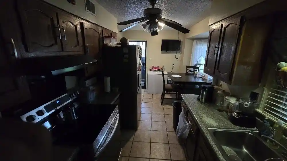 Photo 4 of Sale Pending at 1401 Carol Dr, Memphis, TN 38116 | MLS# 10226071 | Listing updated on 2026-08-19