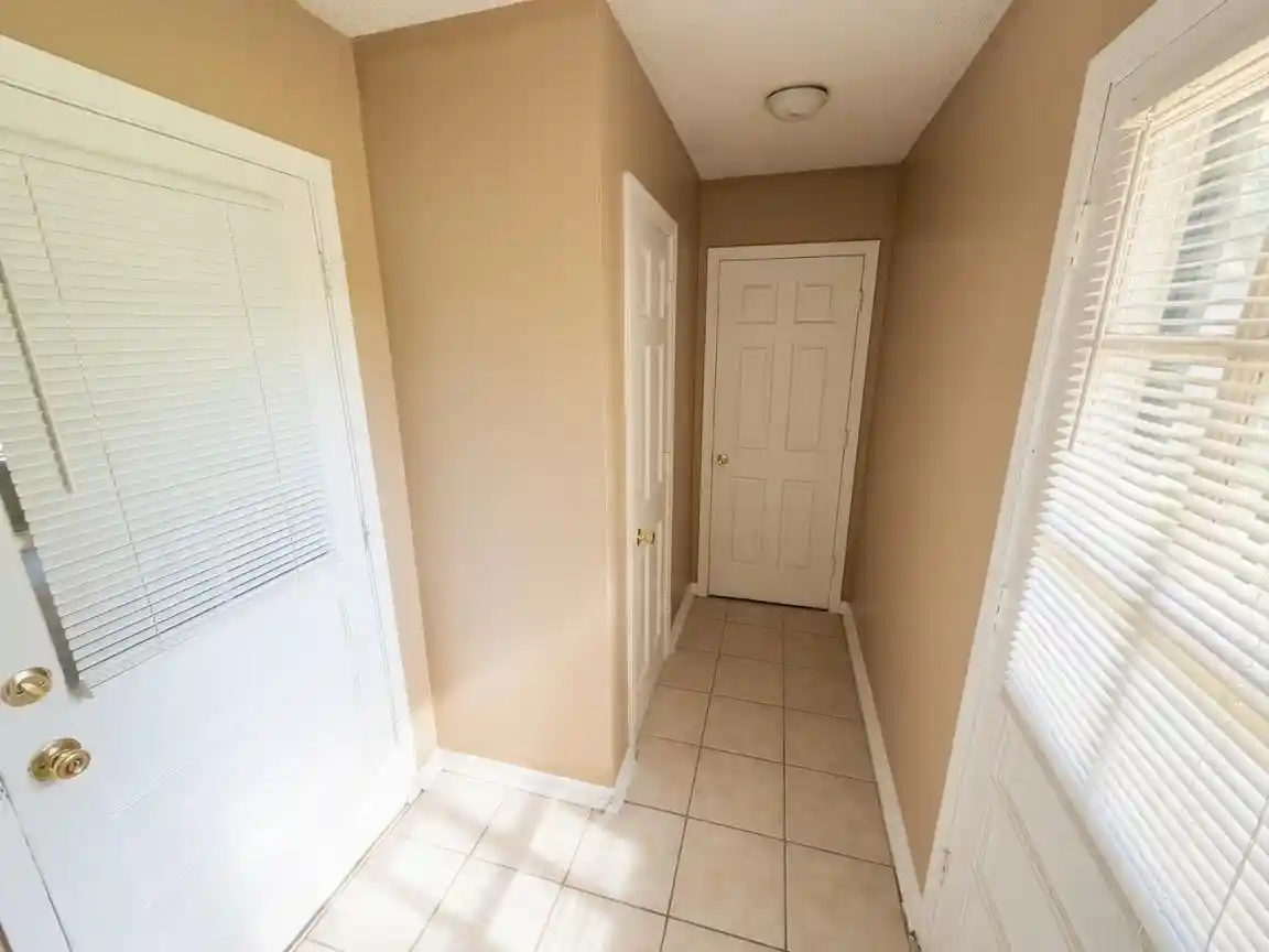 Photo 2 of Single family home for sale at 8141 Misty Meadows Ln, Memphis, TN 38125 | MLS# 10226075 | Listing updated on 2026-09-11