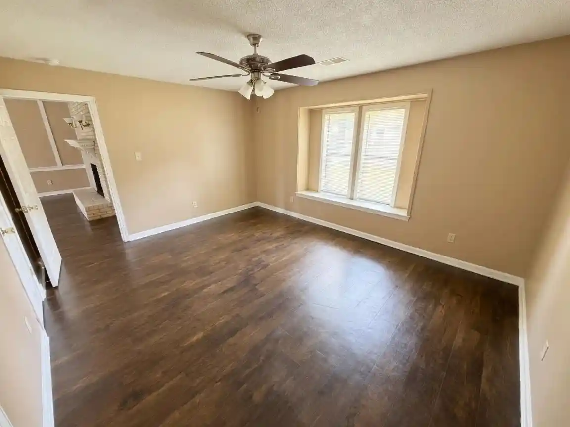 Photo 4 of Single family home for sale at 8141 Misty Meadows Ln, Memphis, TN 38125 | MLS# 10226075 | Listing updated on 2026-09-11