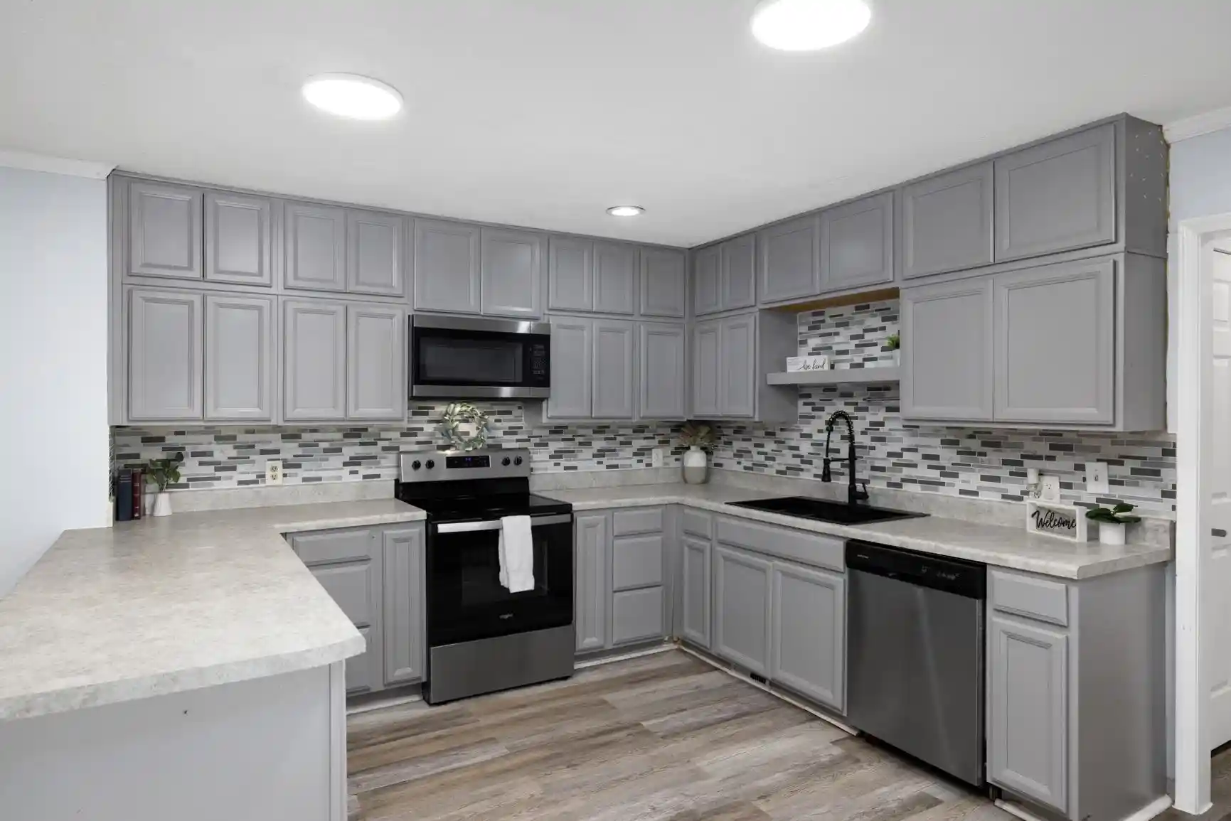 2nd image of 40 Vandergrift Dr, Covington, TN 38019 | MLS# 10226105
