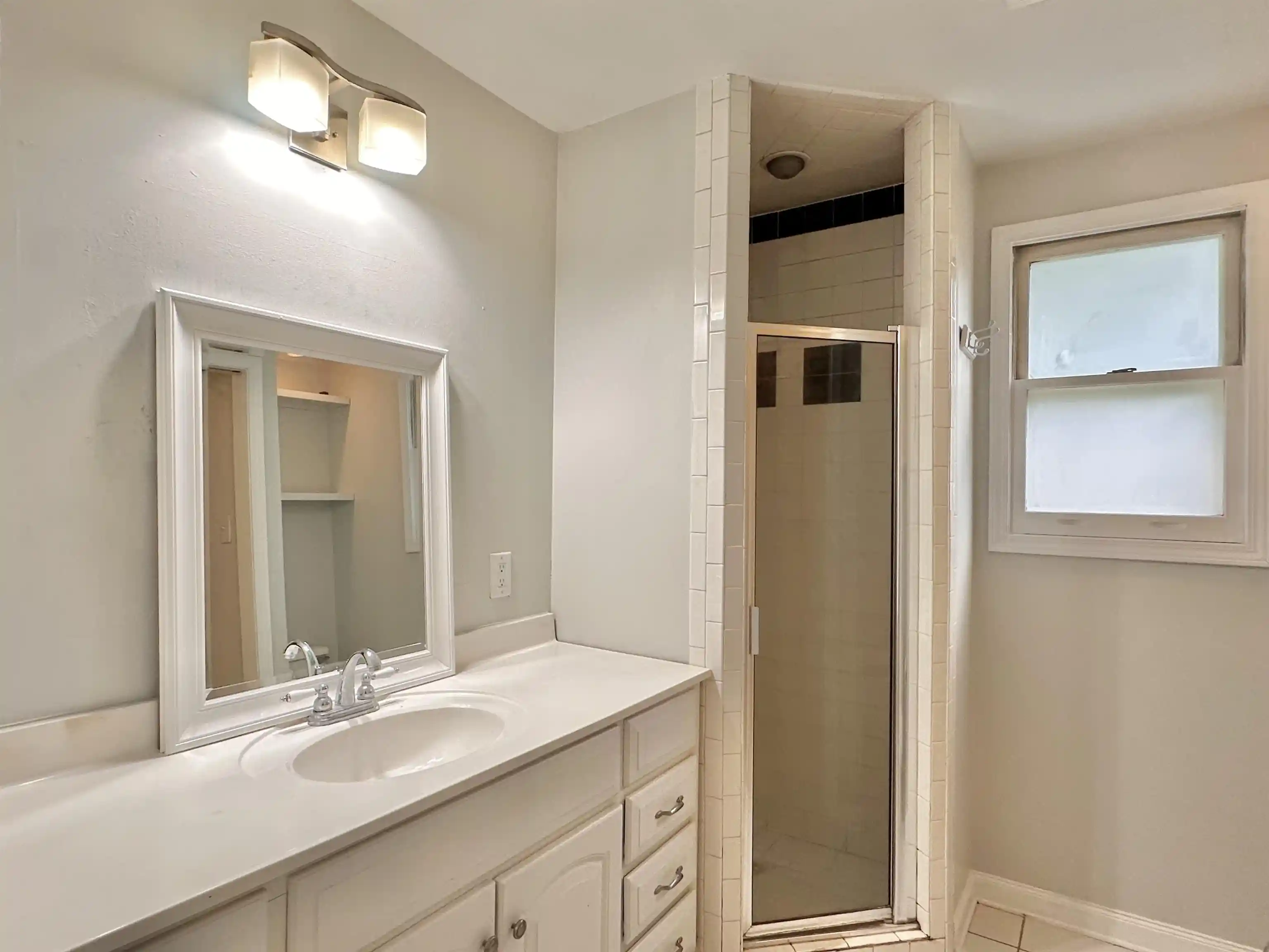 Photo 4 of Single family home for sale at 758 Buck St, Memphis, TN 38111 | MLS# 10226113 | Listing updated on 2026-09-02