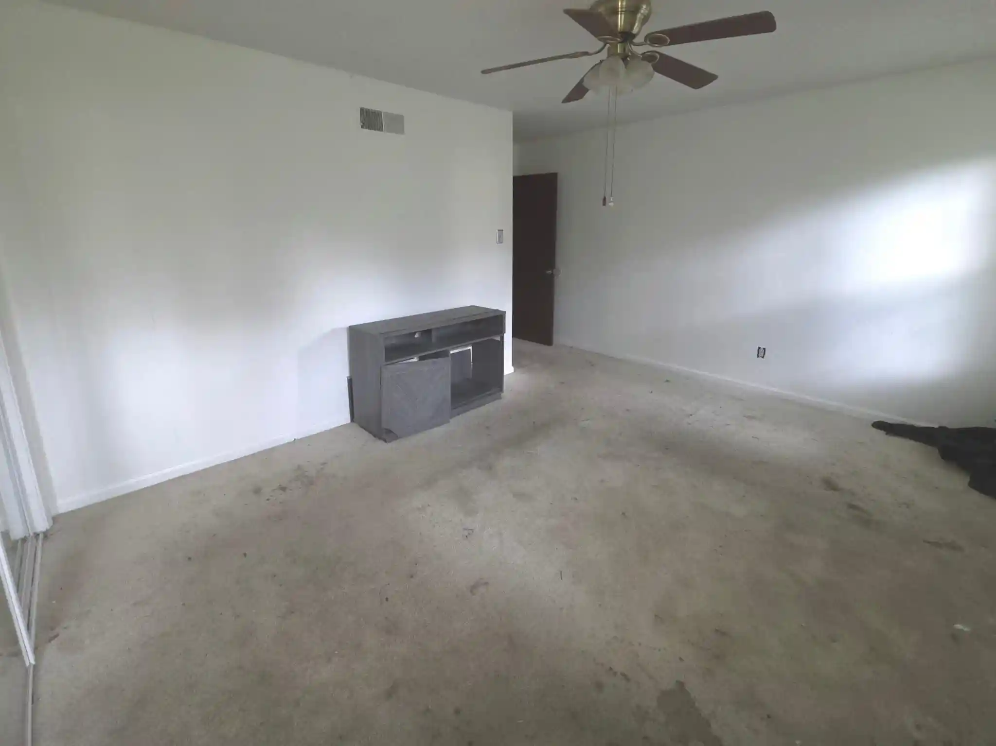 Photo 3 of Single family home for sale at 6593 Beaverlodge Dr, Memphis, TN 38141 | MLS# 10226119 | Listing updated on 2026-08-05
